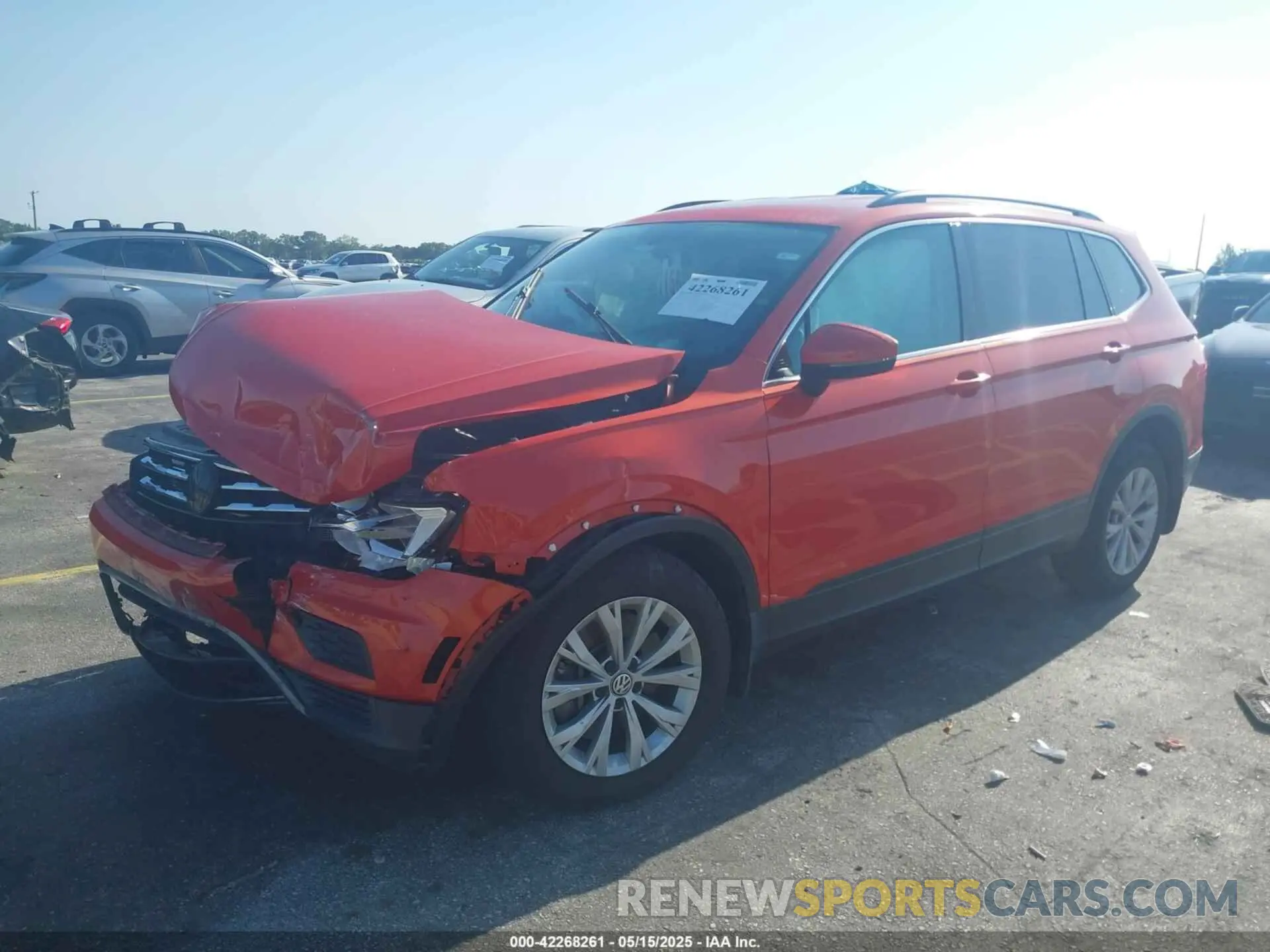 2 fotografías del automóvil dañado 3VV3B7AX2KM060679 VOLKSWAGEN TIGUAN 2019