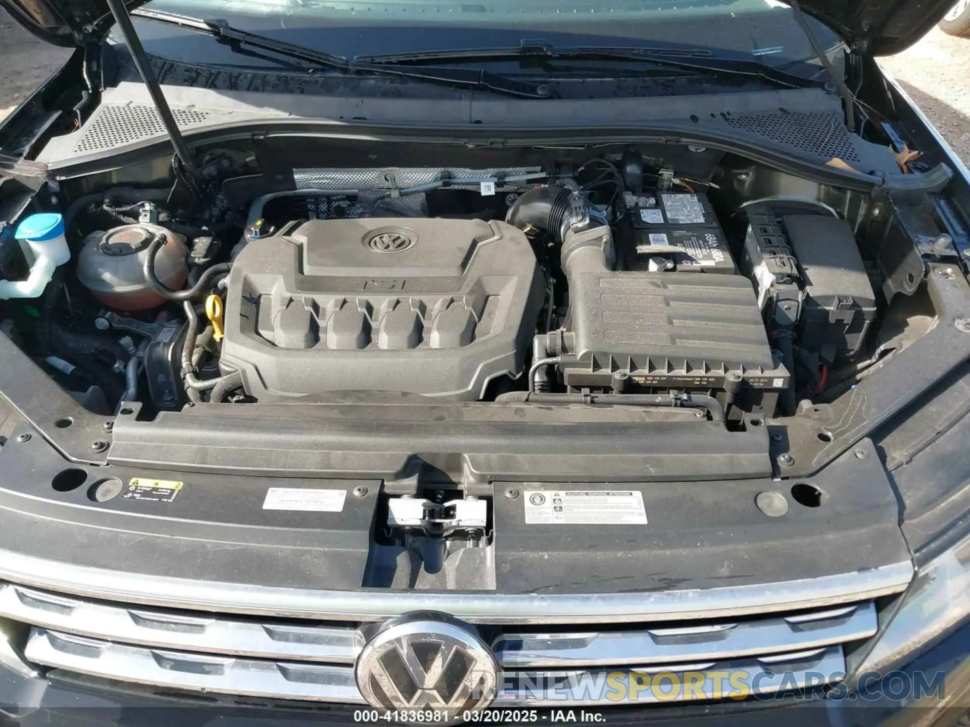 10 fotografías del automóvil dañado 3VV3B7AX2KM090202 VOLKSWAGEN TIGUAN 2019