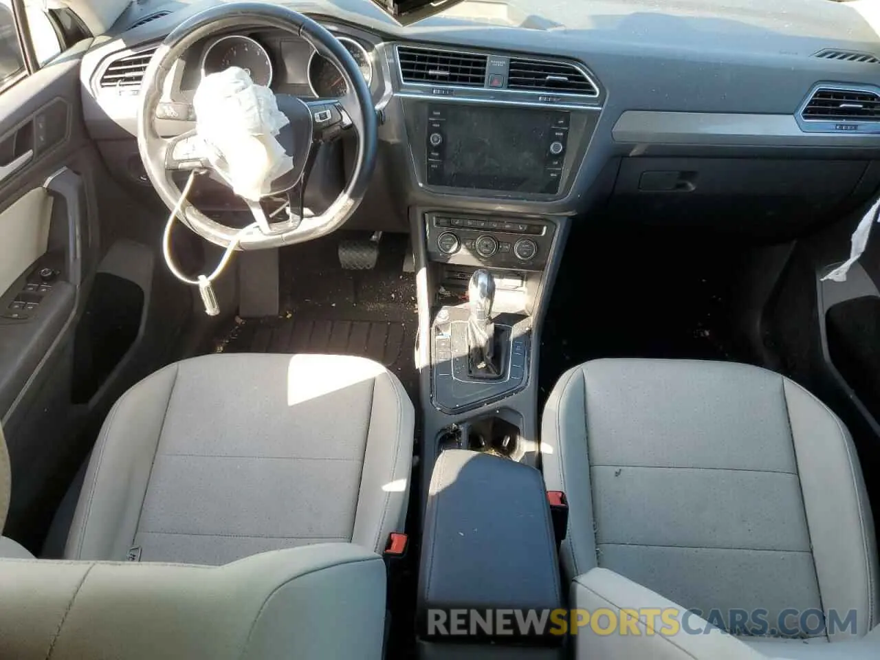 8 fotografías del automóvil dañado 3VV3B7AX3KM053241 VOLKSWAGEN TIGUAN 2019