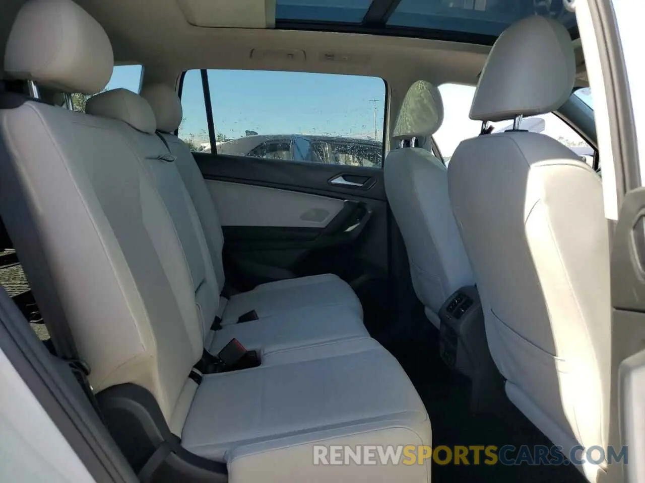 11 fotografías del automóvil dañado 3VV3B7AX3KM150732 VOLKSWAGEN TIGUAN 2019