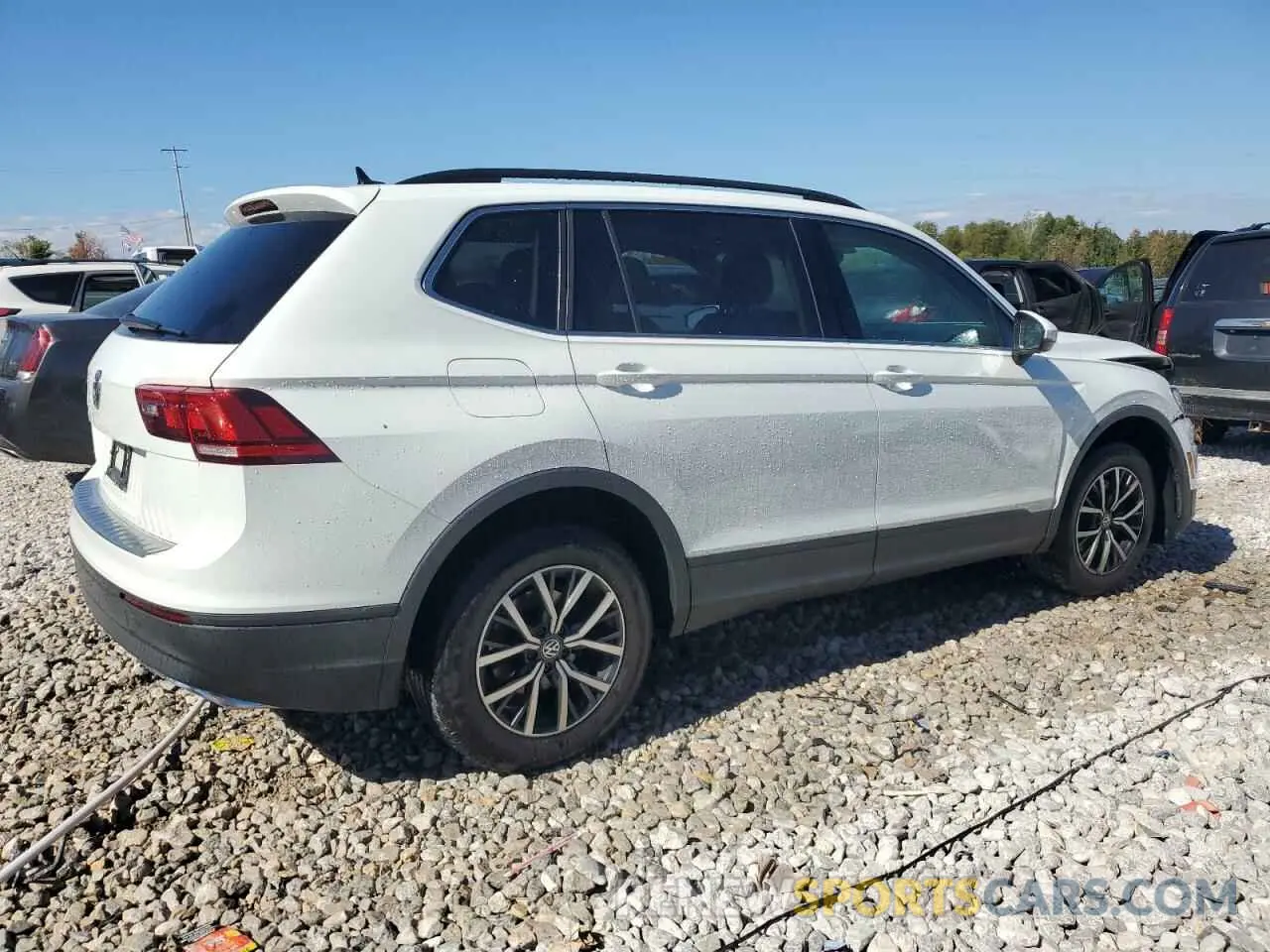 3 fotografías del automóvil dañado 3VV3B7AX3KM150732 VOLKSWAGEN TIGUAN 2019