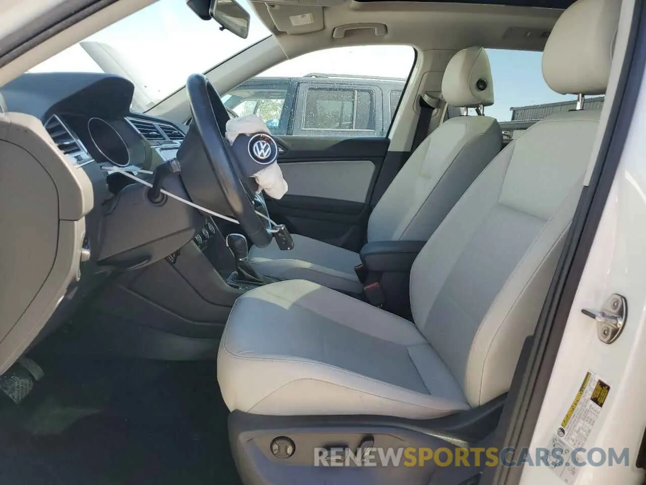 7 fotografías del automóvil dañado 3VV3B7AX3KM150732 VOLKSWAGEN TIGUAN 2019