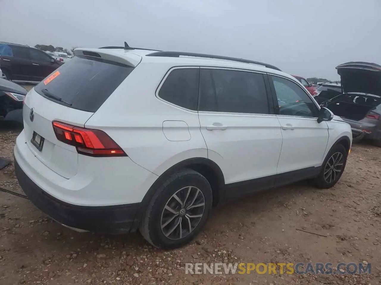 3 fotografías del automóvil dañado 3VV3B7AX4KM027487 VOLKSWAGEN TIGUAN 2019