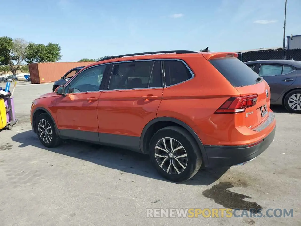 2 fotografías del automóvil dañado 3VV3B7AX7KM013115 VOLKSWAGEN TIGUAN 2019