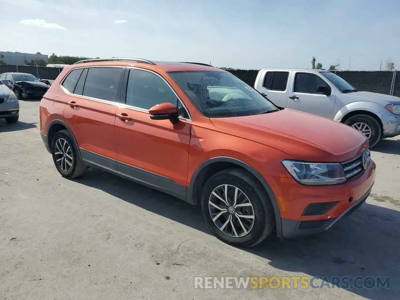 4 fotografías del automóvil dañado 3VV3B7AX7KM013115 VOLKSWAGEN TIGUAN 2019