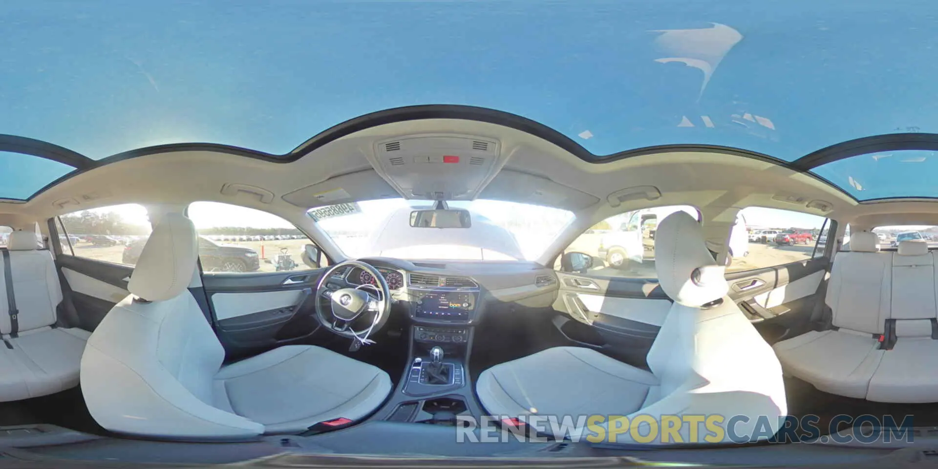 14 fotografías del automóvil dañado 3VV3B7AX7KM042713 VOLKSWAGEN TIGUAN 2019