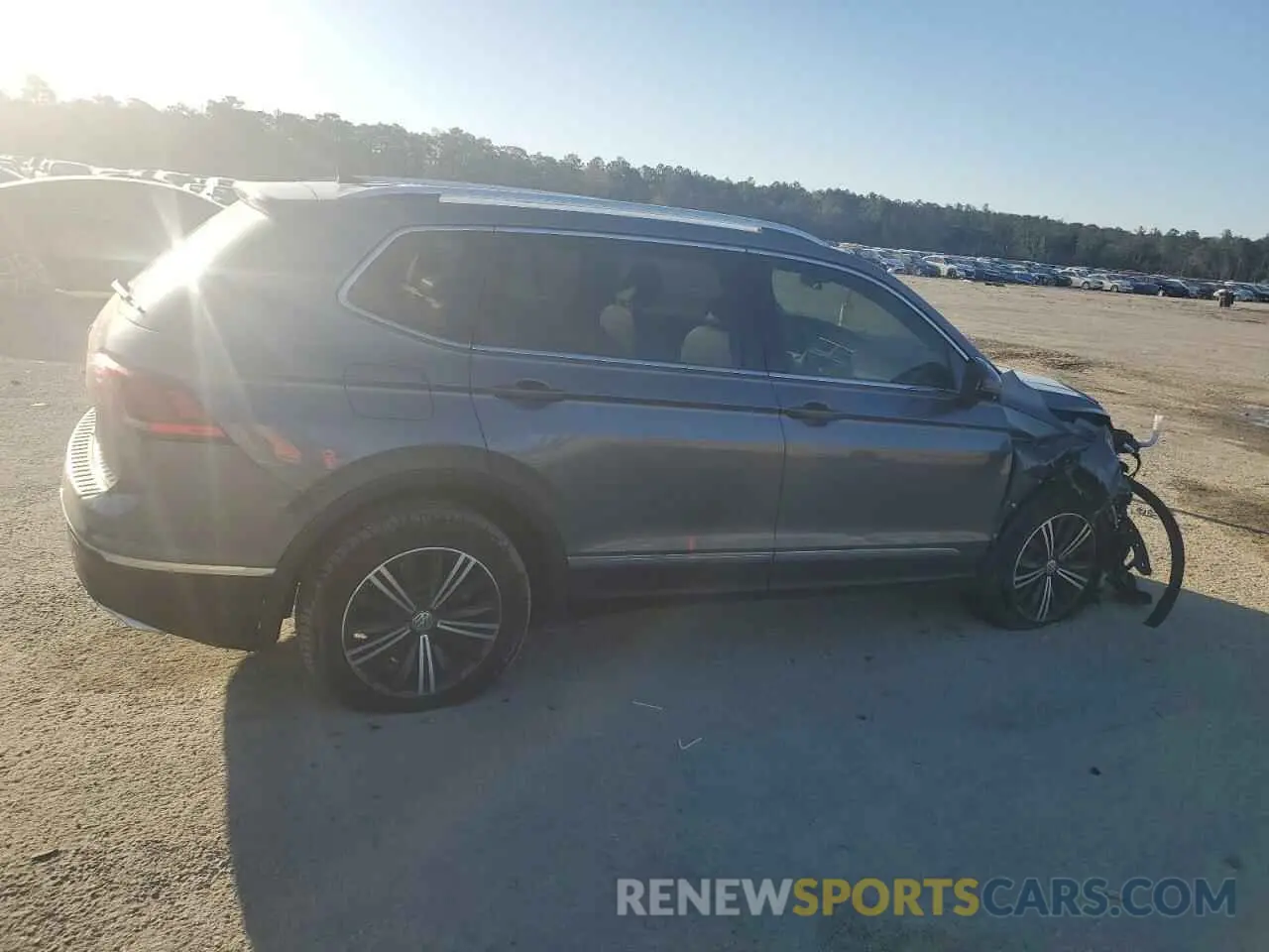 3 fotografías del automóvil dañado 3VV3B7AX7KM042713 VOLKSWAGEN TIGUAN 2019