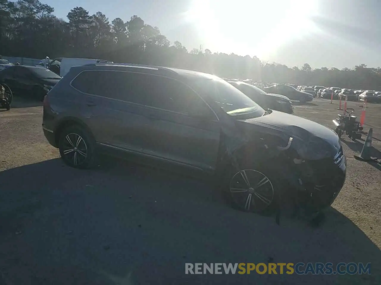4 fotografías del automóvil dañado 3VV3B7AX7KM042713 VOLKSWAGEN TIGUAN 2019