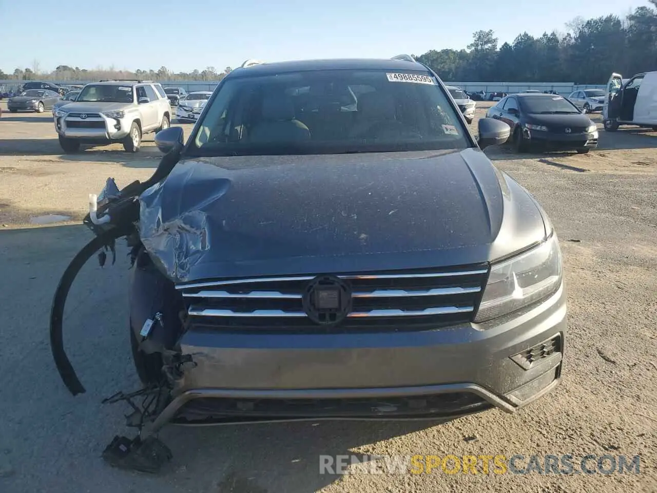 5 fotografías del automóvil dañado 3VV3B7AX7KM042713 VOLKSWAGEN TIGUAN 2019