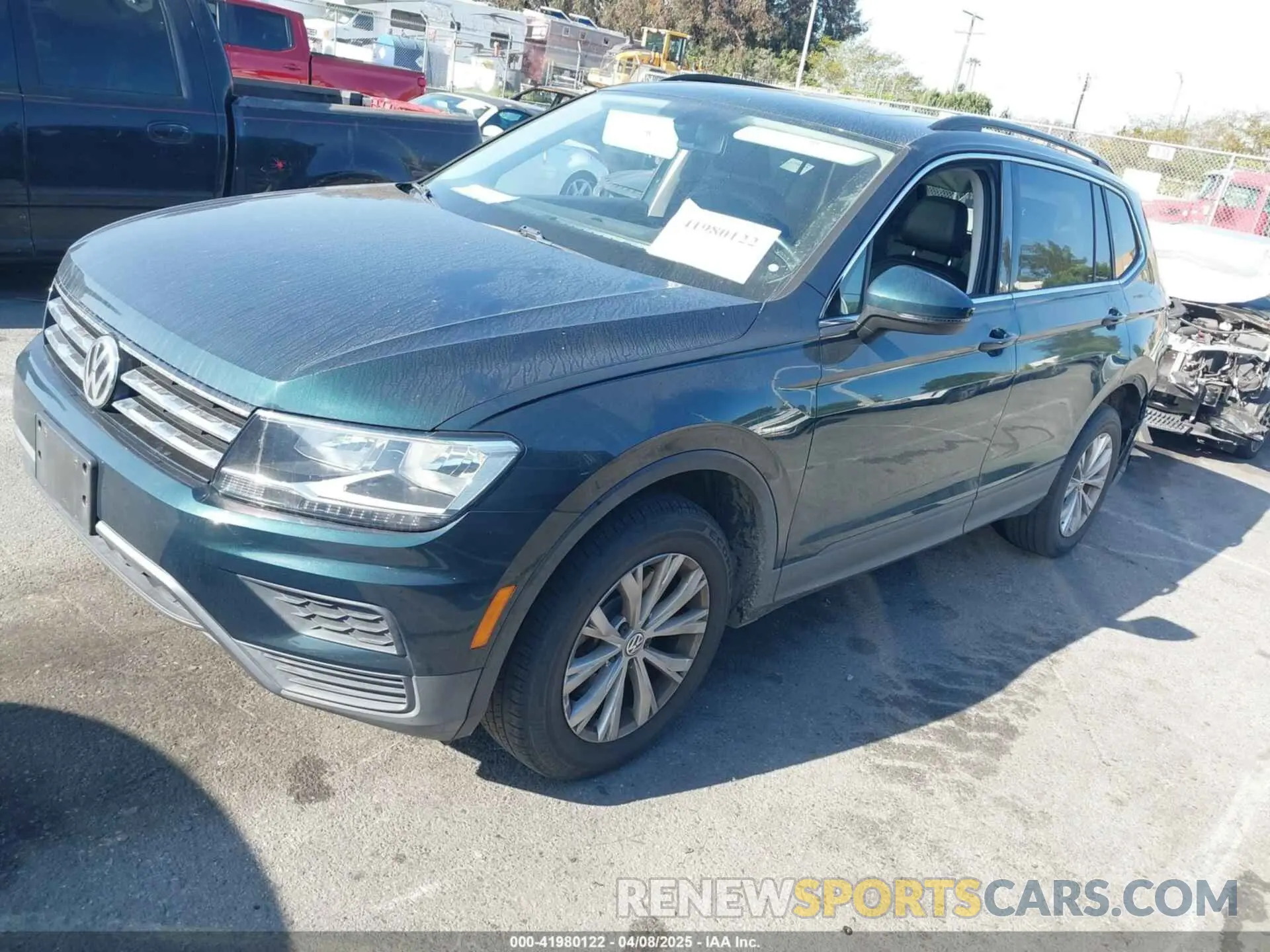 2 fotografías del automóvil dañado 3VV3B7AX8KM044731 VOLKSWAGEN TIGUAN 2019