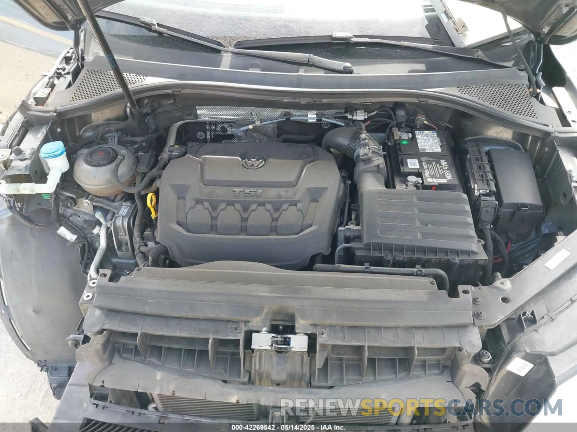 10 fotografías del automóvil dañado 3VV3B7AX9KM134177 VOLKSWAGEN TIGUAN 2019