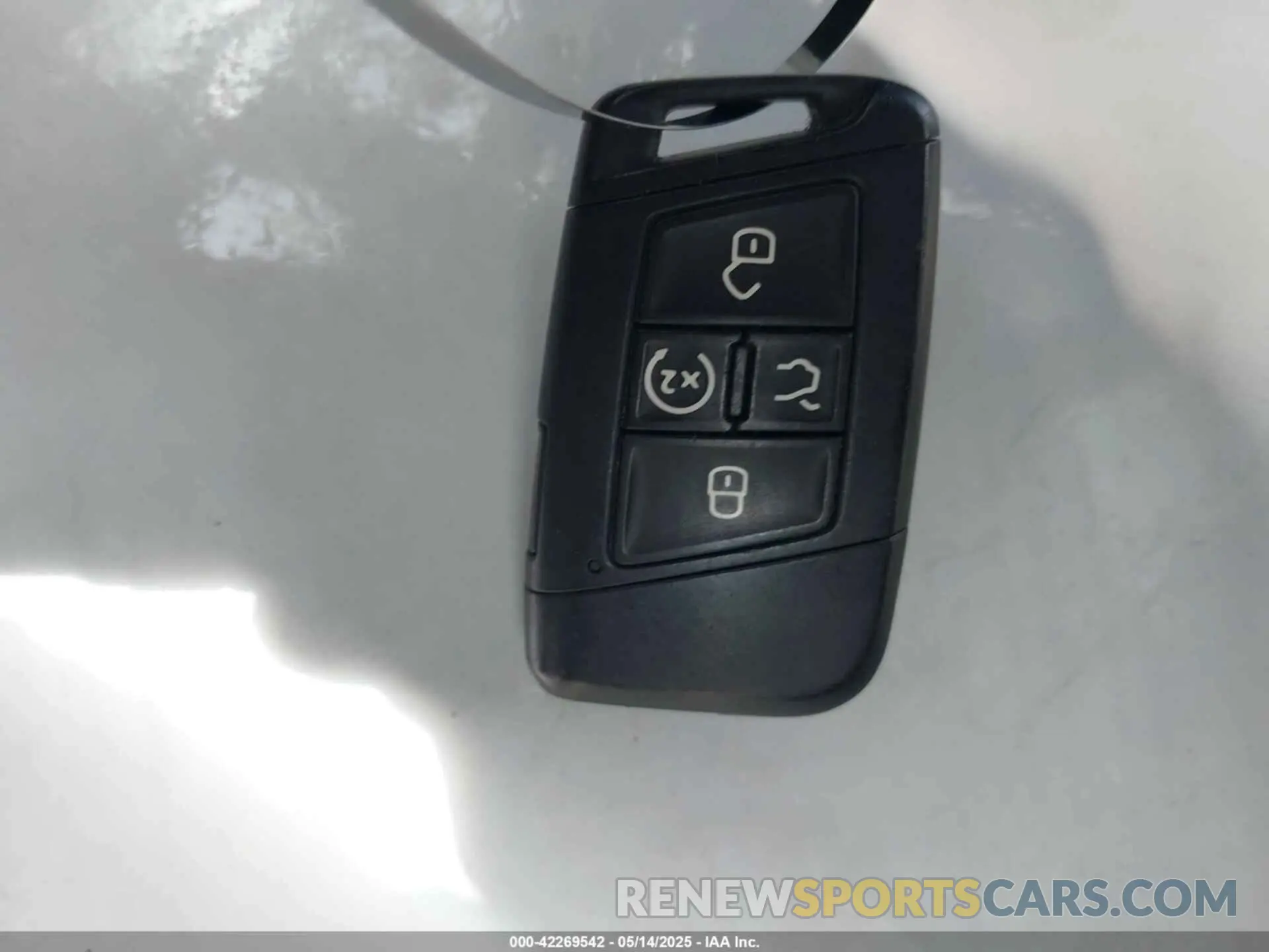 11 fotografías del automóvil dañado 3VV3B7AX9KM134177 VOLKSWAGEN TIGUAN 2019