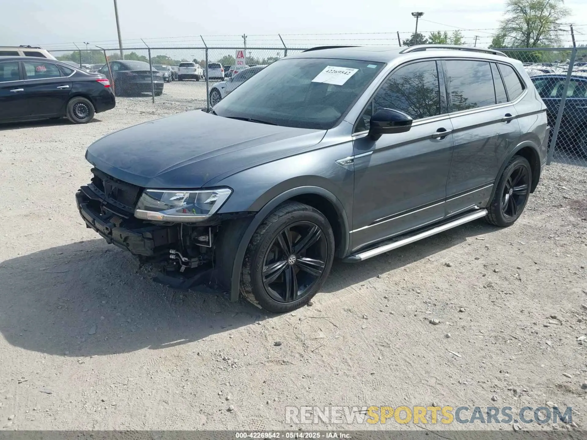 2 fotografías del automóvil dañado 3VV3B7AX9KM134177 VOLKSWAGEN TIGUAN 2019