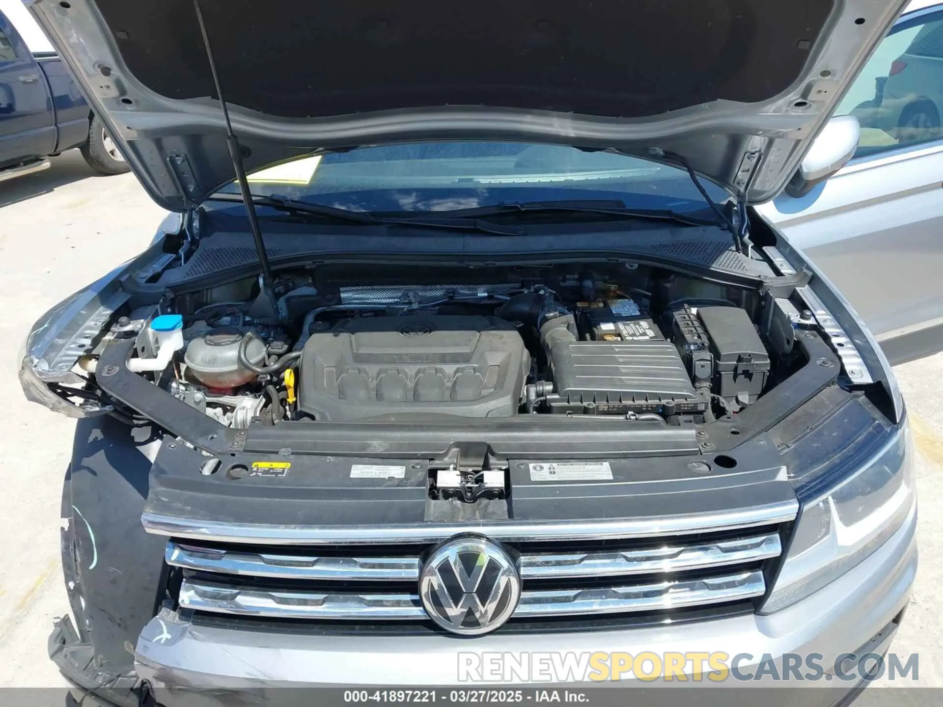 10 fotografías del automóvil dañado 3VV3B7AXXKM133247 VOLKSWAGEN TIGUAN 2019