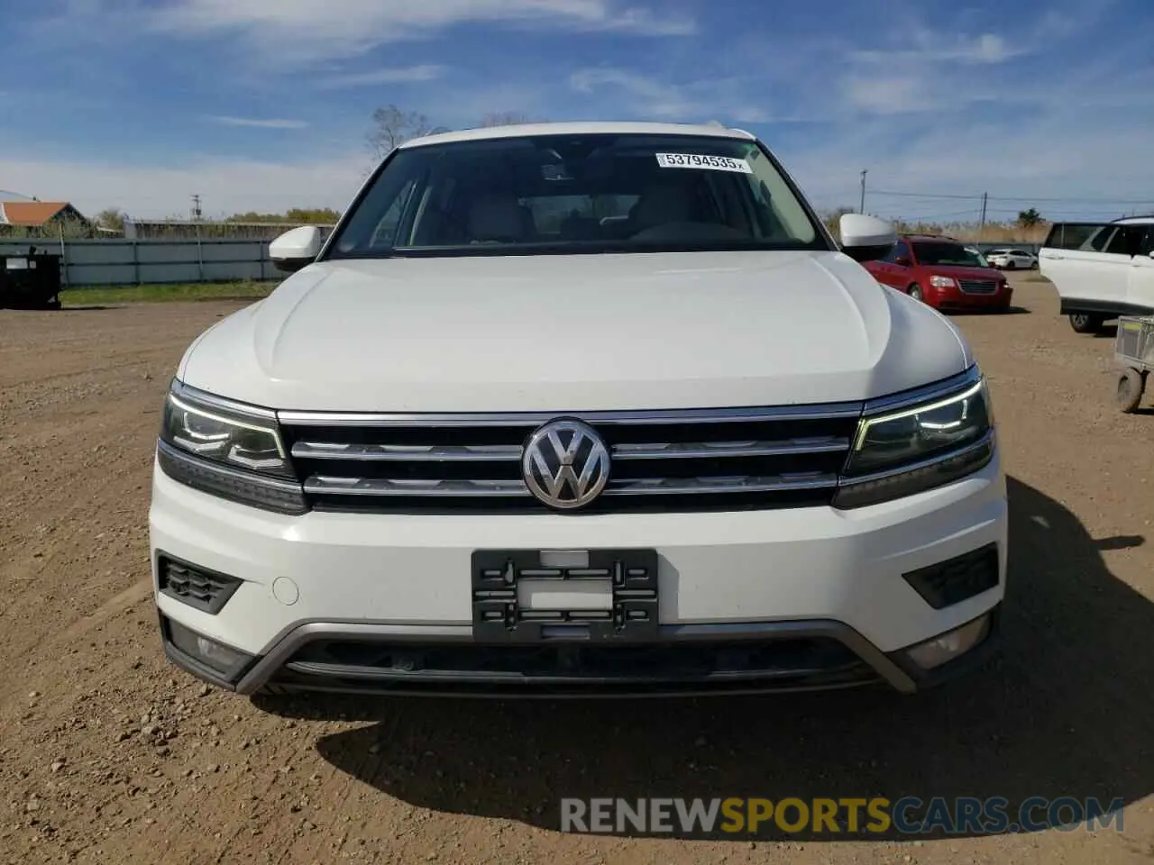 5 fotografías del automóvil dañado 3VV4B7AX0KM039690 VOLKSWAGEN TIGUAN 2019