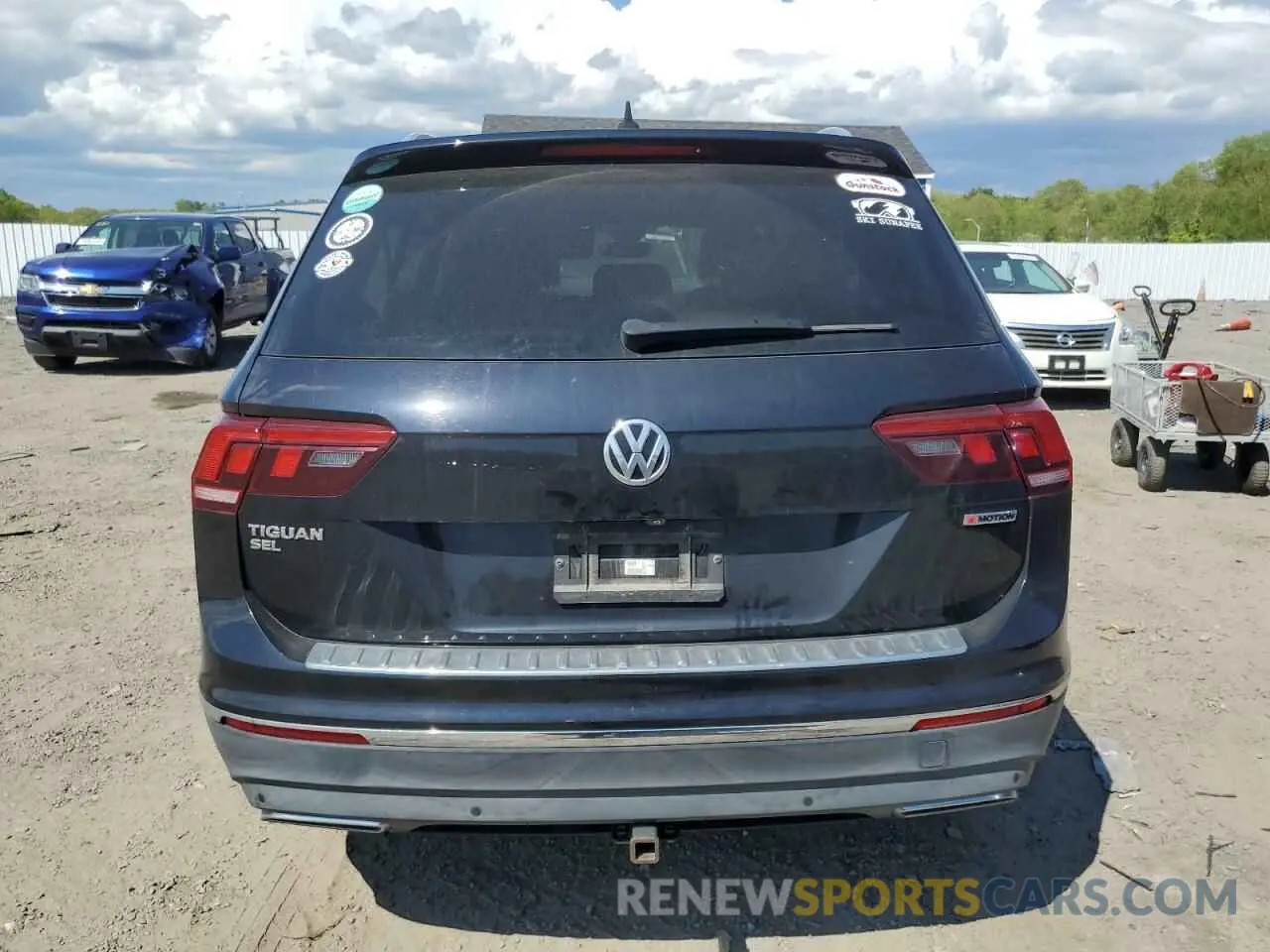 6 fotografías del automóvil dañado 3VV4B7AX0KM072351 VOLKSWAGEN TIGUAN 2019