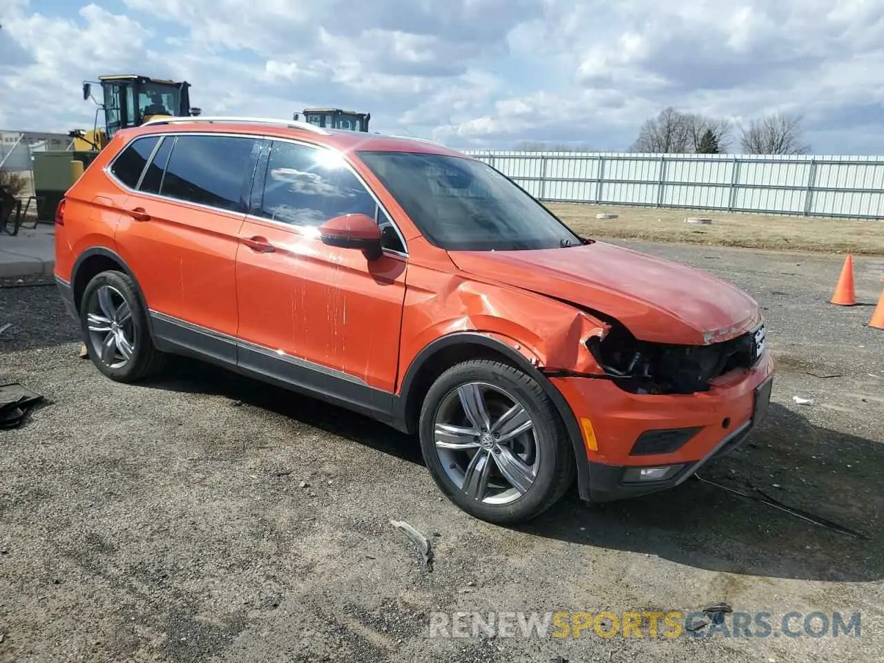 4 fotografías del automóvil dañado 3VV4B7AX4KM126301 VOLKSWAGEN TIGUAN 2019