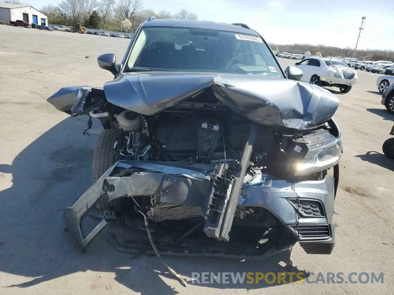 5 fotografías del automóvil dañado 3VV0B7AX2LM076093 VOLKSWAGEN TIGUAN 2020