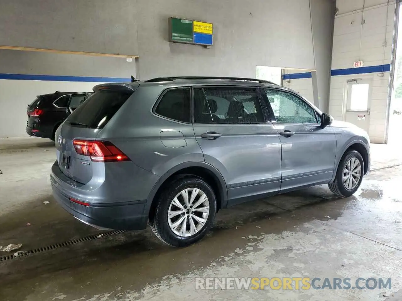 3 fotografías del automóvil dañado 3VV0B7AX2LM122621 VOLKSWAGEN TIGUAN 2020