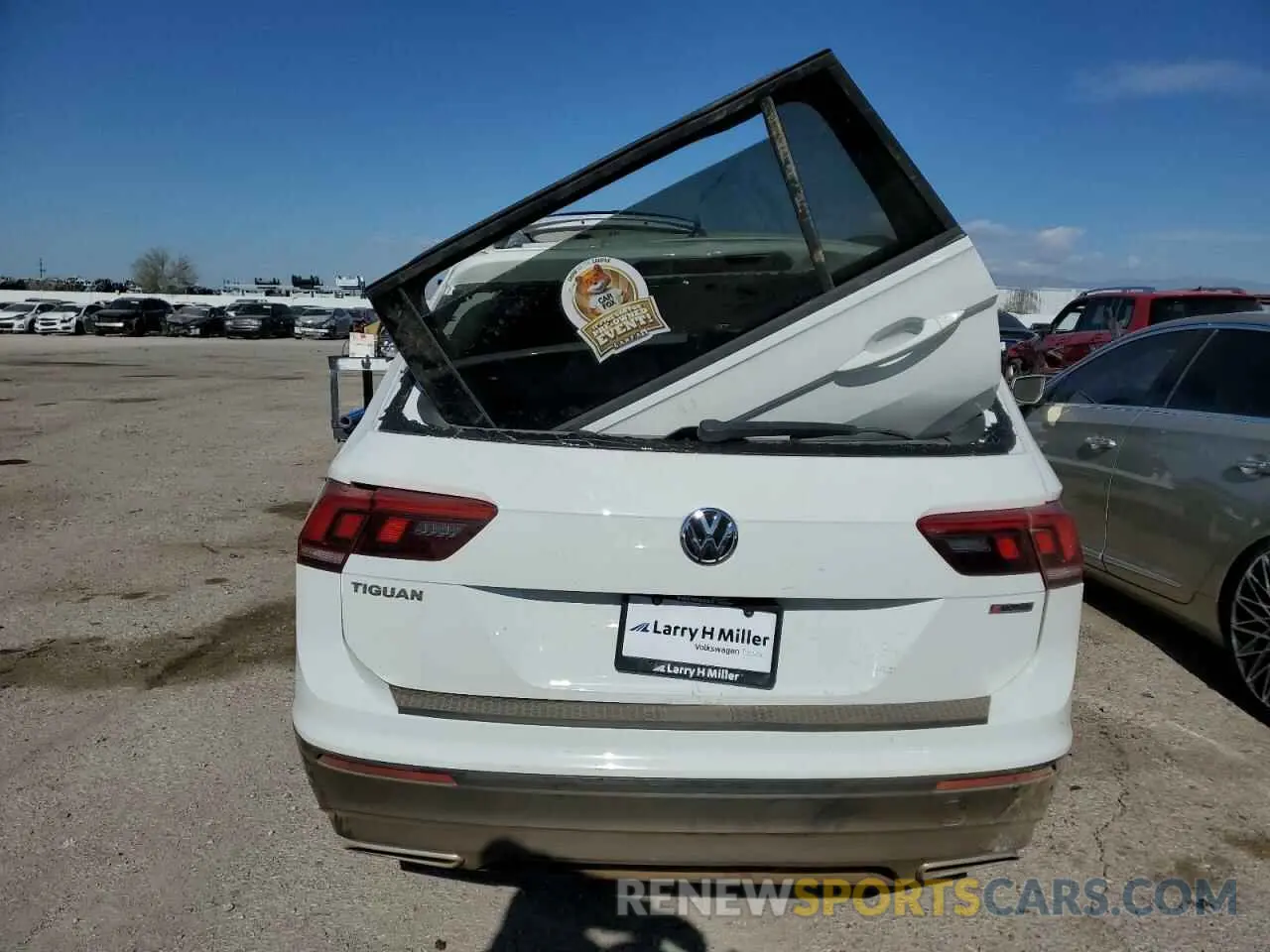 6 fotografías del automóvil dañado 3VV0B7AX4LM020785 VOLKSWAGEN TIGUAN 2020