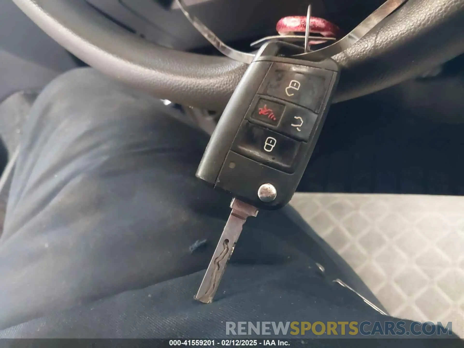 11 fotografías del automóvil dañado 3VV1B7AX1LM134571 VOLKSWAGEN TIGUAN 2020