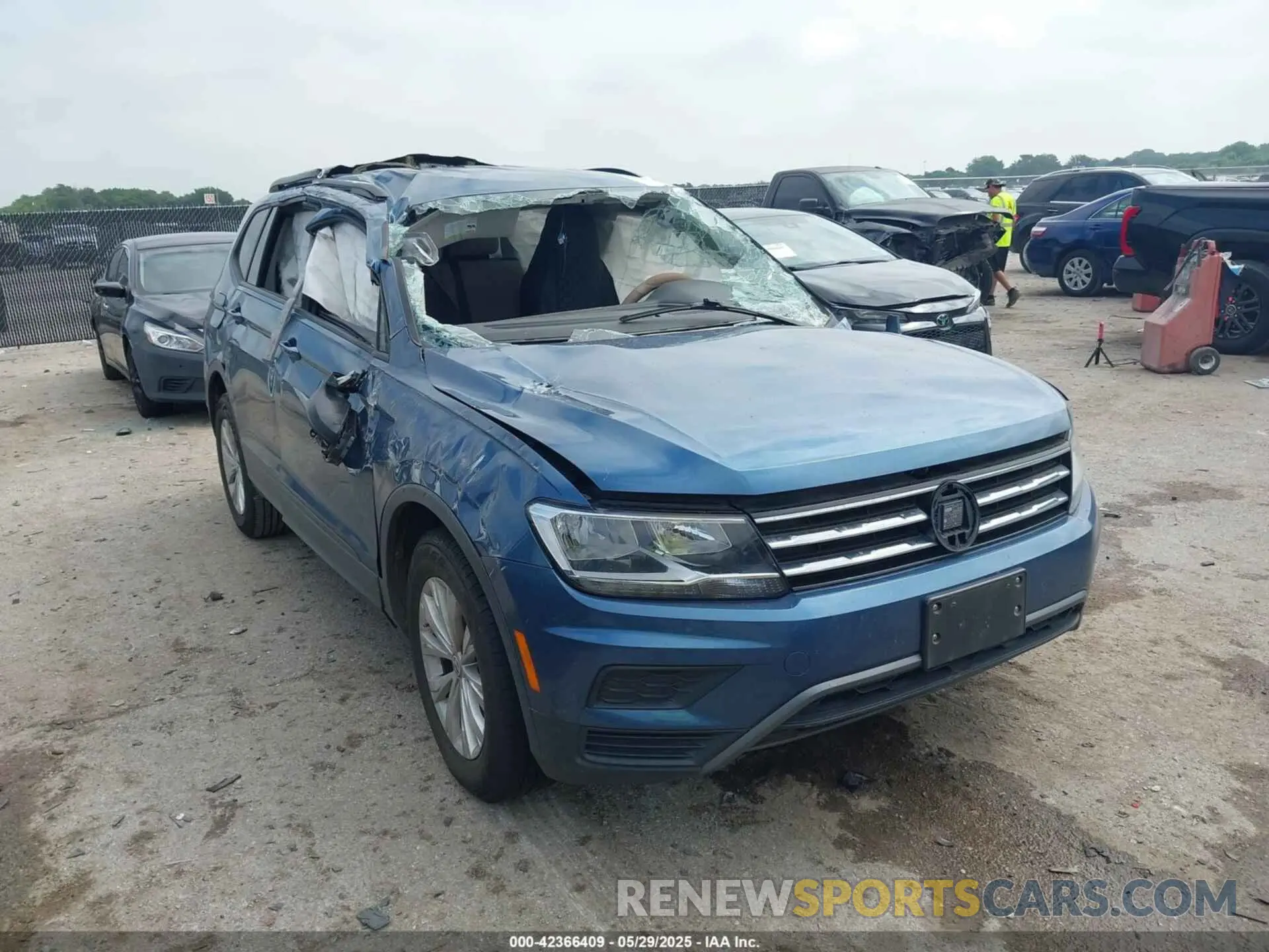 1 fotografías del automóvil dañado 3VV1B7AX2LM143439 VOLKSWAGEN TIGUAN 2020