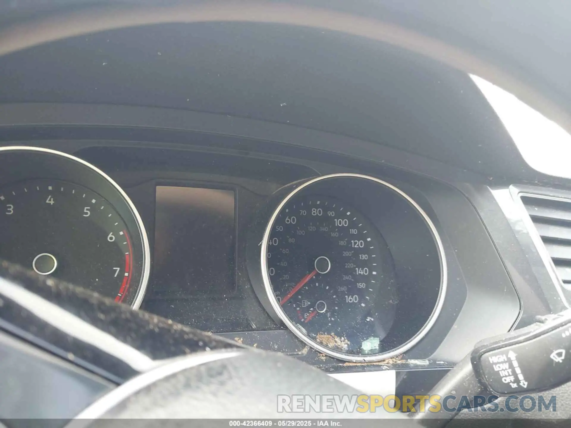 14 fotografías del automóvil dañado 3VV1B7AX2LM143439 VOLKSWAGEN TIGUAN 2020