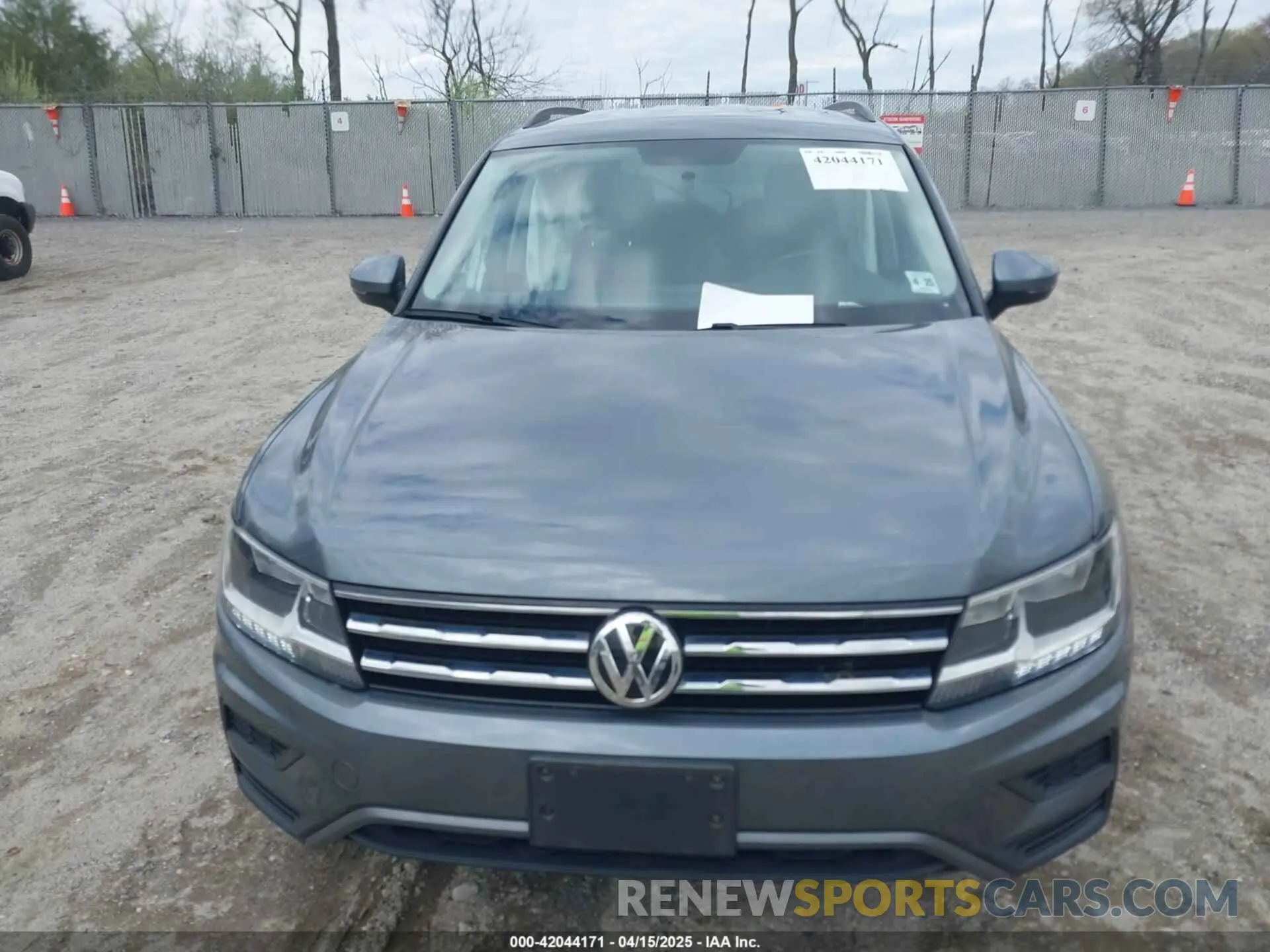 12 fotografías del automóvil dañado 3VV1B7AX3LM103449 VOLKSWAGEN TIGUAN 2020