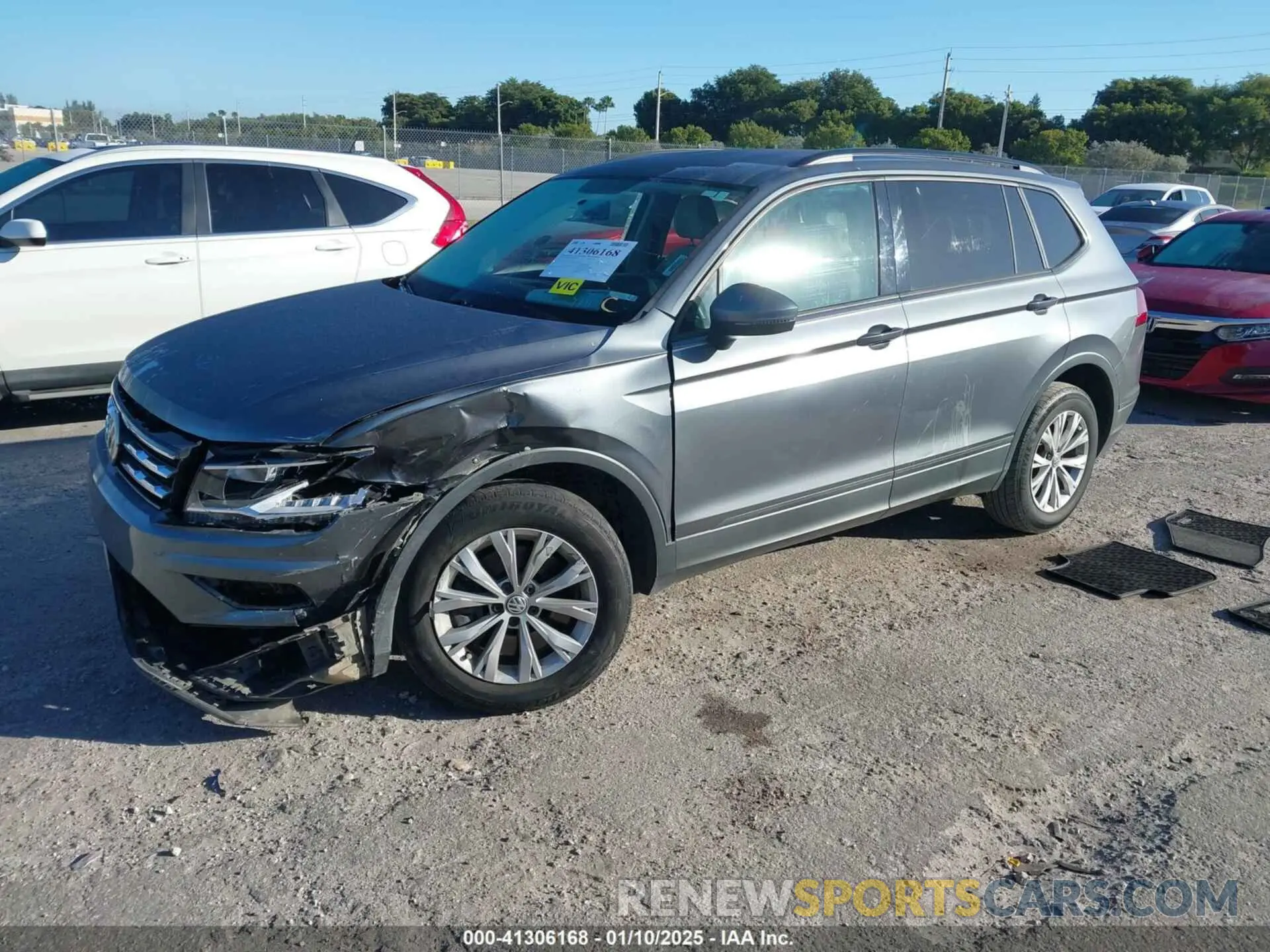 2 fotografías del automóvil dañado 3VV1B7AX3LM109204 VOLKSWAGEN TIGUAN 2020