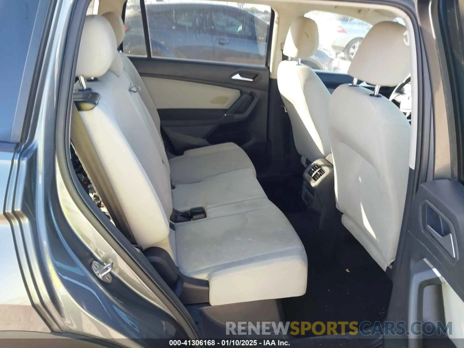 8 fotografías del automóvil dañado 3VV1B7AX3LM109204 VOLKSWAGEN TIGUAN 2020