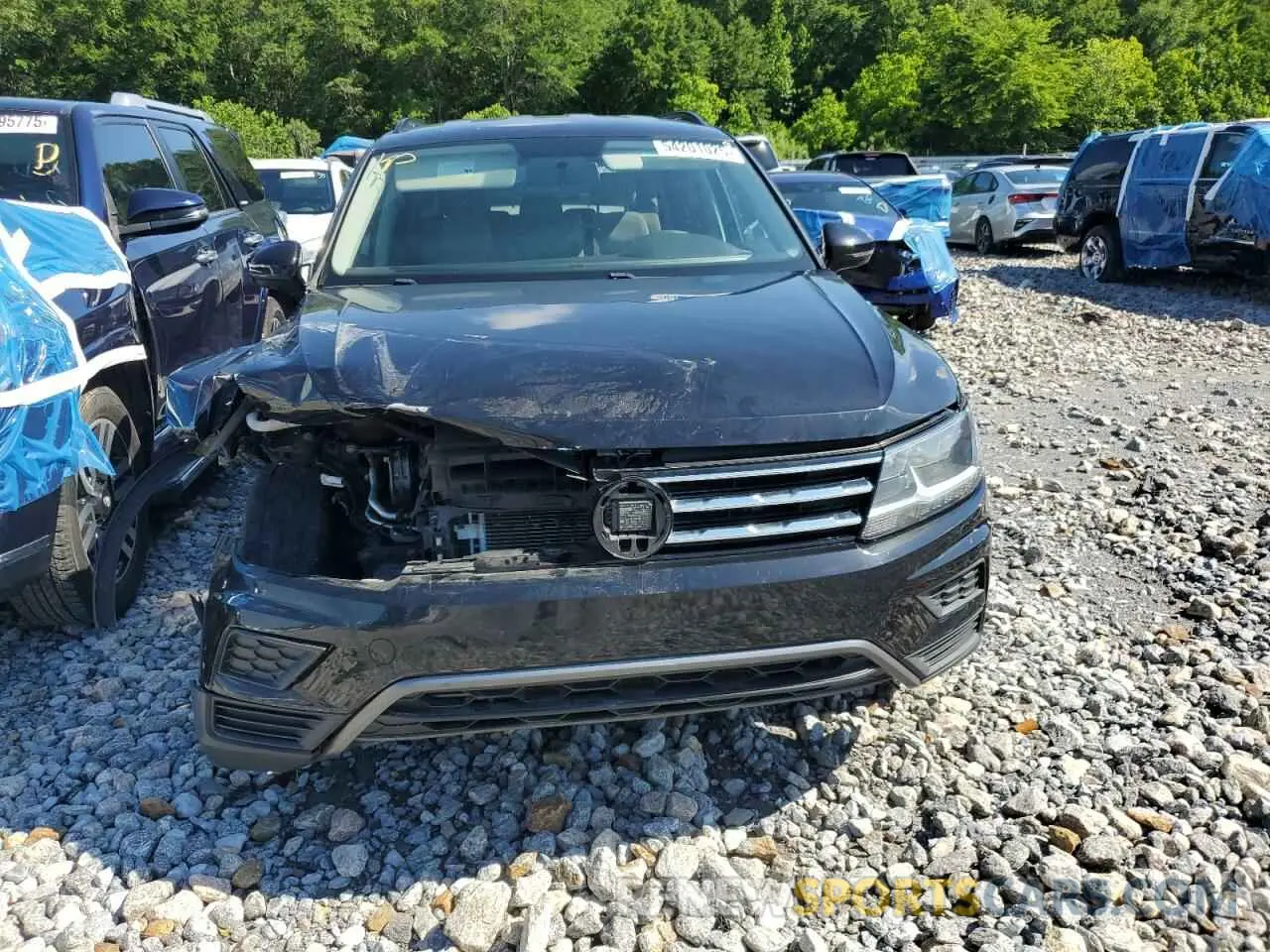 5 fotografías del automóvil dañado 3VV1B7AX5LM180033 VOLKSWAGEN TIGUAN 2020
