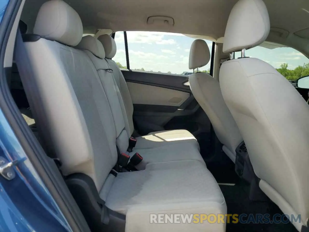 12 fotografías del automóvil dañado 3VV1B7AX6LM137823 VOLKSWAGEN TIGUAN 2020
