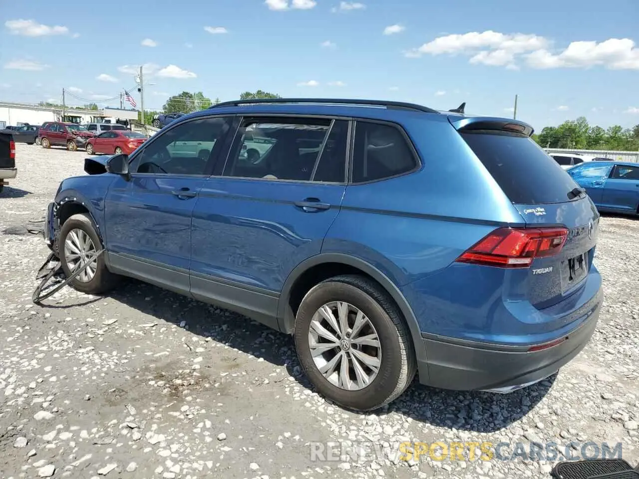 2 fotografías del automóvil dañado 3VV1B7AX6LM137823 VOLKSWAGEN TIGUAN 2020