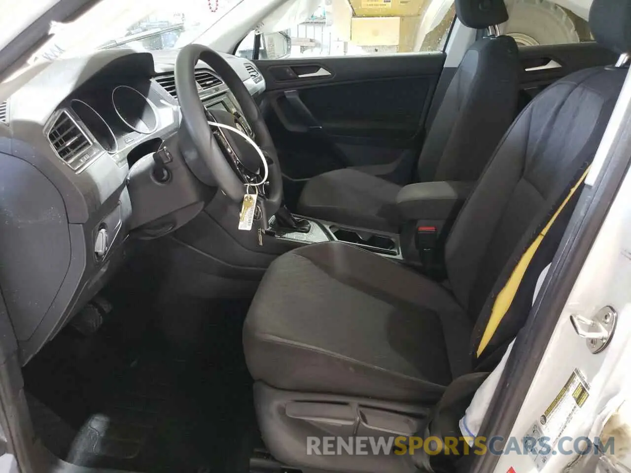 7 fotografías del automóvil dañado 3VV1B7AX6LM179487 VOLKSWAGEN TIGUAN 2020