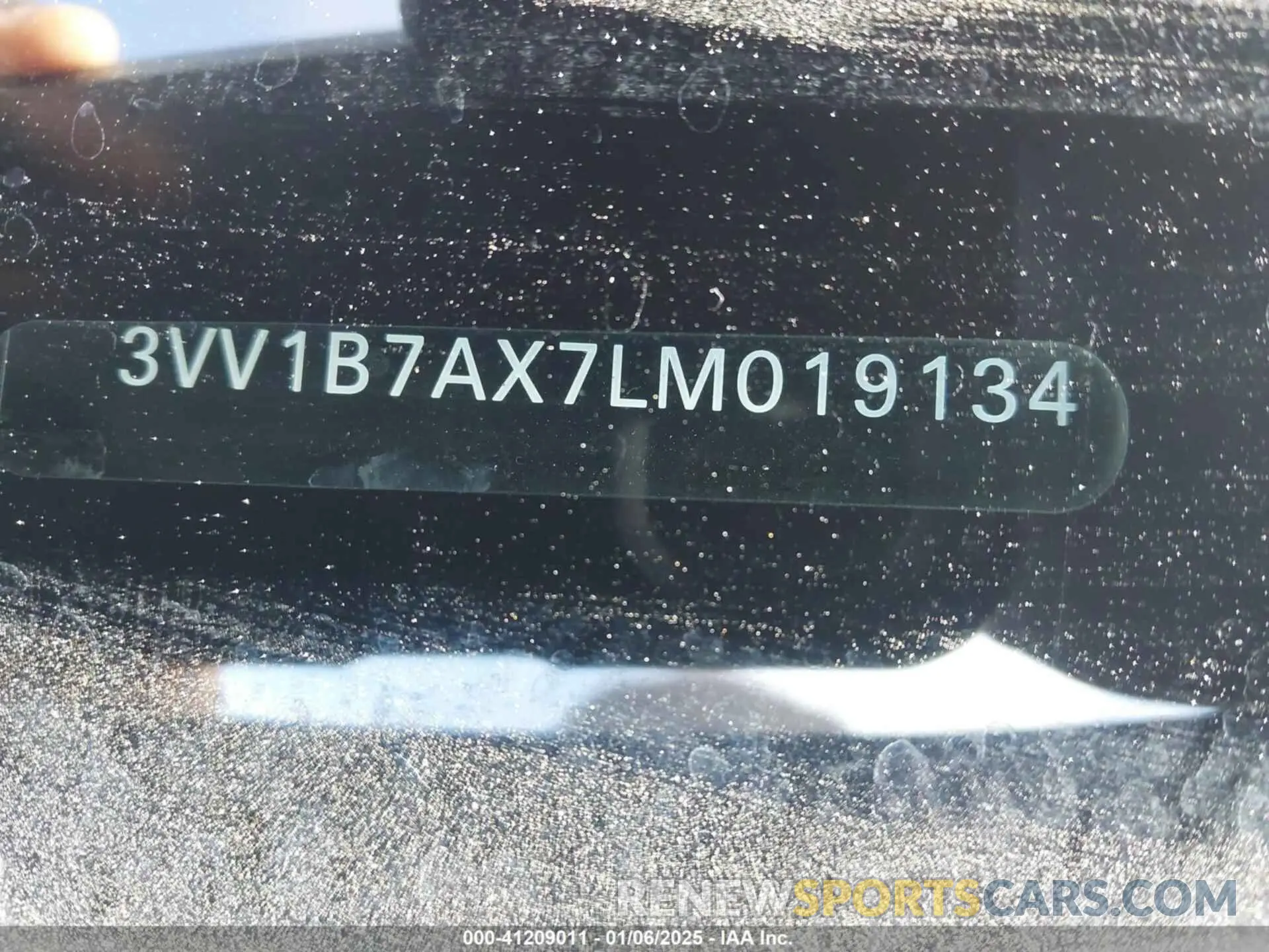 9 fotografías del automóvil dañado 3VV1B7AX7LM019134 VOLKSWAGEN TIGUAN 2020