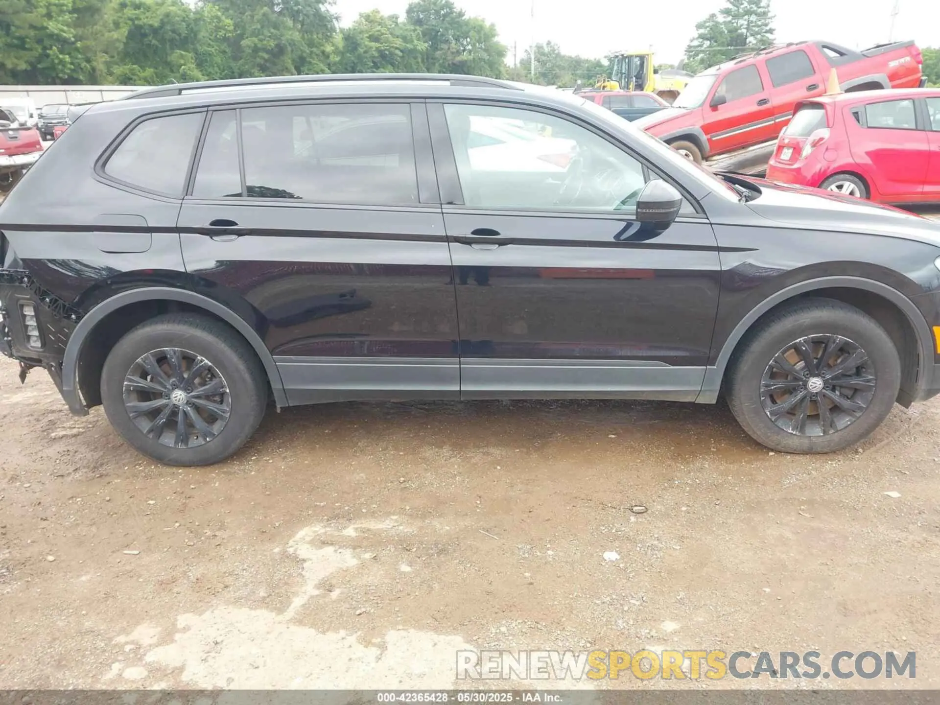 14 fotografías del automóvil dañado 3VV1B7AX7LM102966 VOLKSWAGEN TIGUAN 2020