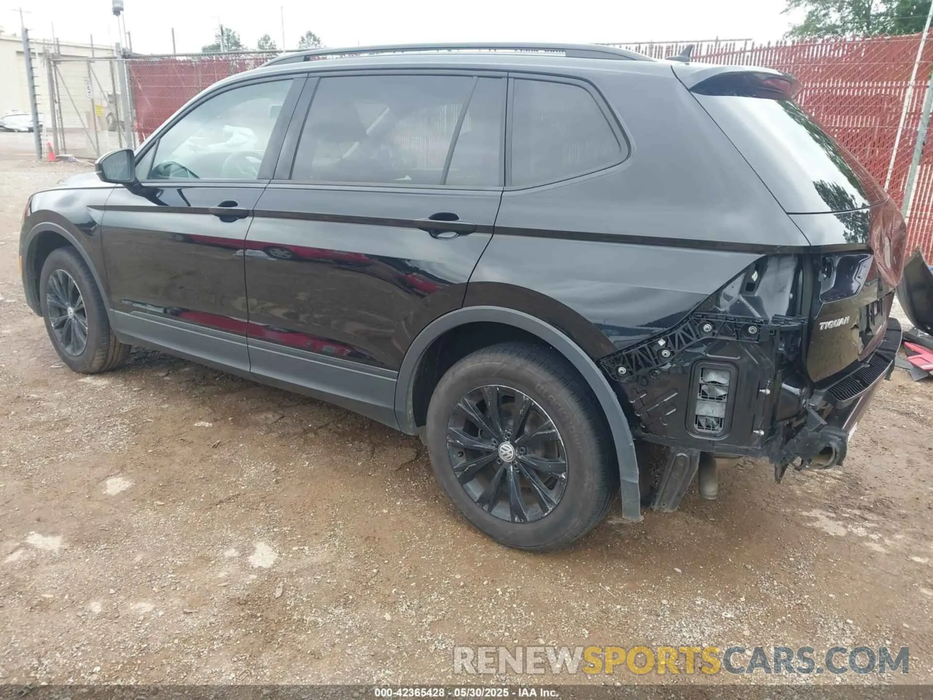3 fotografías del automóvil dañado 3VV1B7AX7LM102966 VOLKSWAGEN TIGUAN 2020