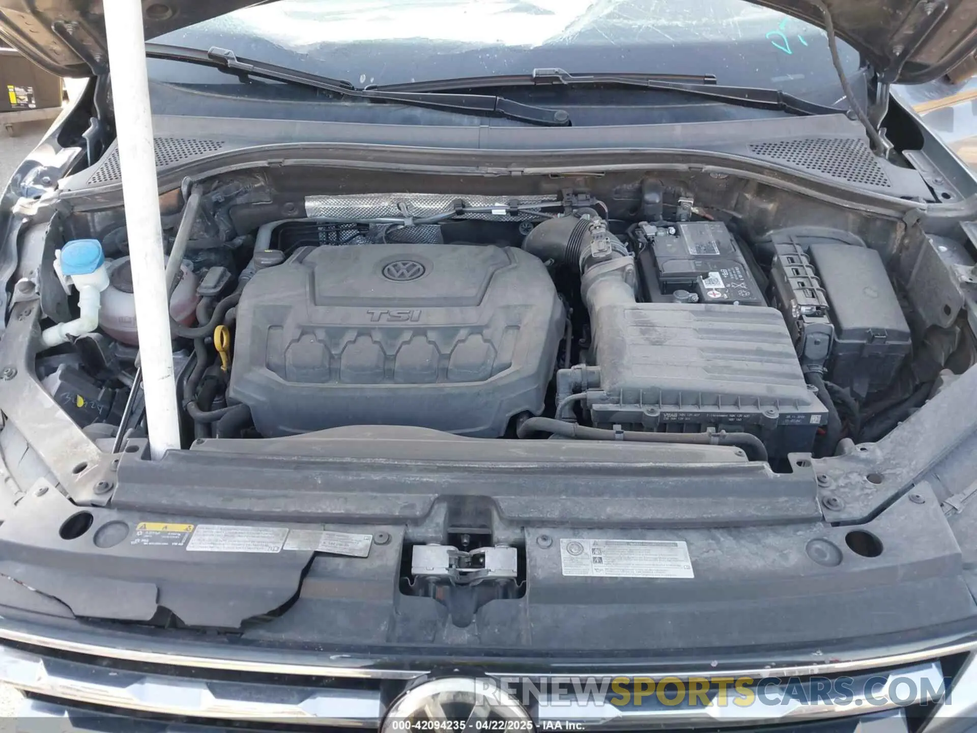 10 fotografías del automóvil dañado 3VV2B7AX0LM076182 VOLKSWAGEN TIGUAN 2020