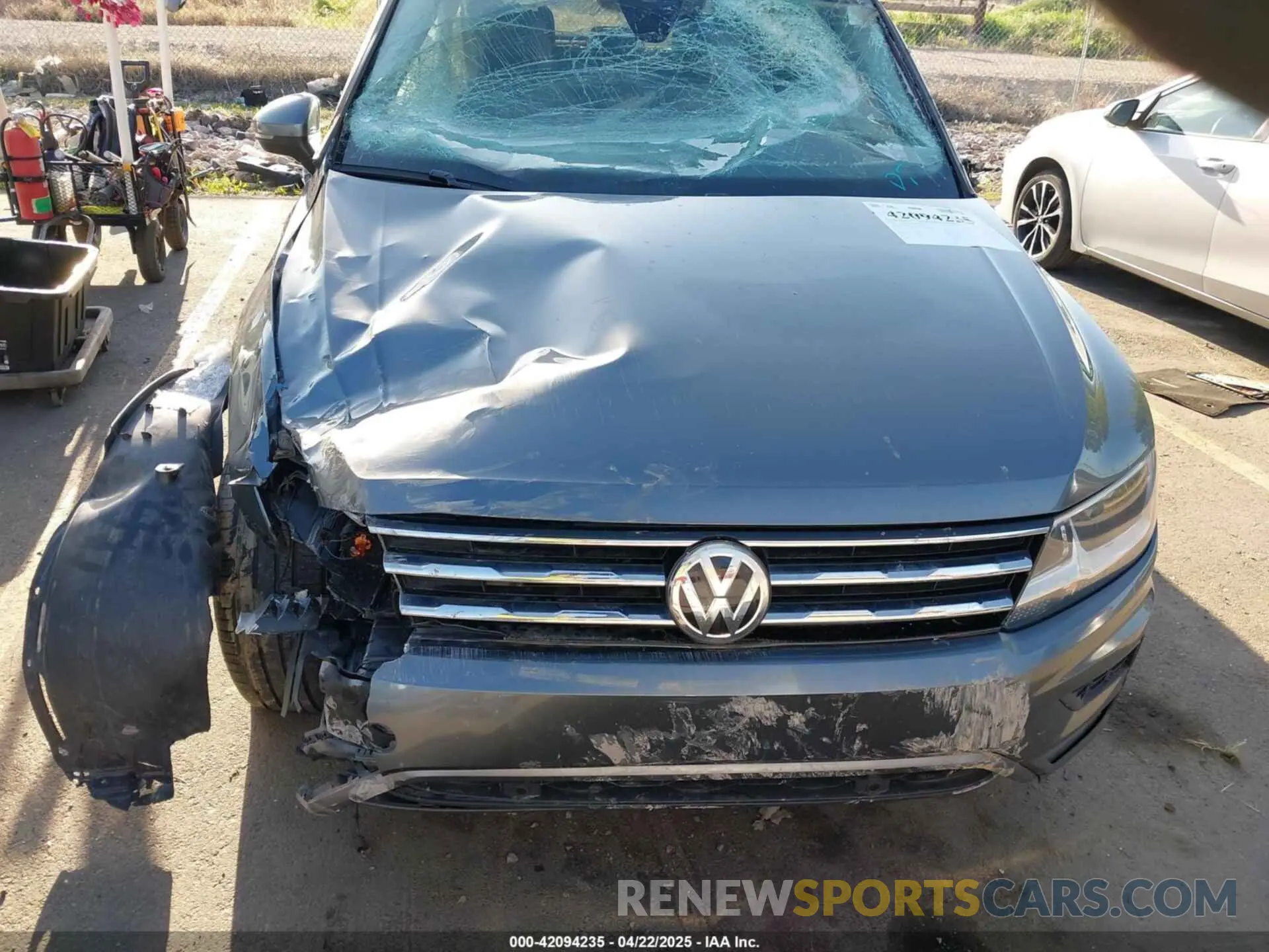 11 fotografías del automóvil dañado 3VV2B7AX0LM076182 VOLKSWAGEN TIGUAN 2020