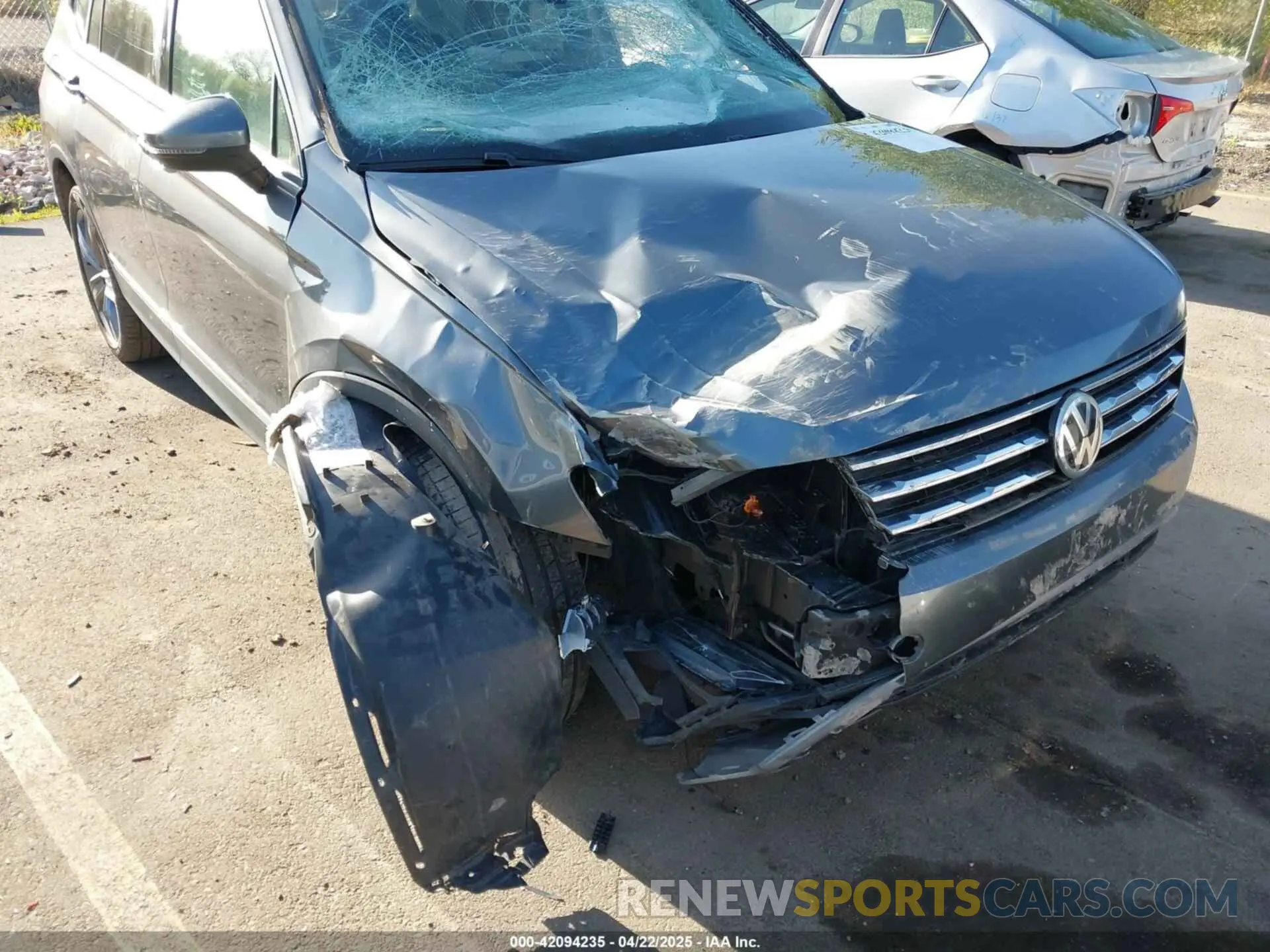 6 fotografías del automóvil dañado 3VV2B7AX0LM076182 VOLKSWAGEN TIGUAN 2020