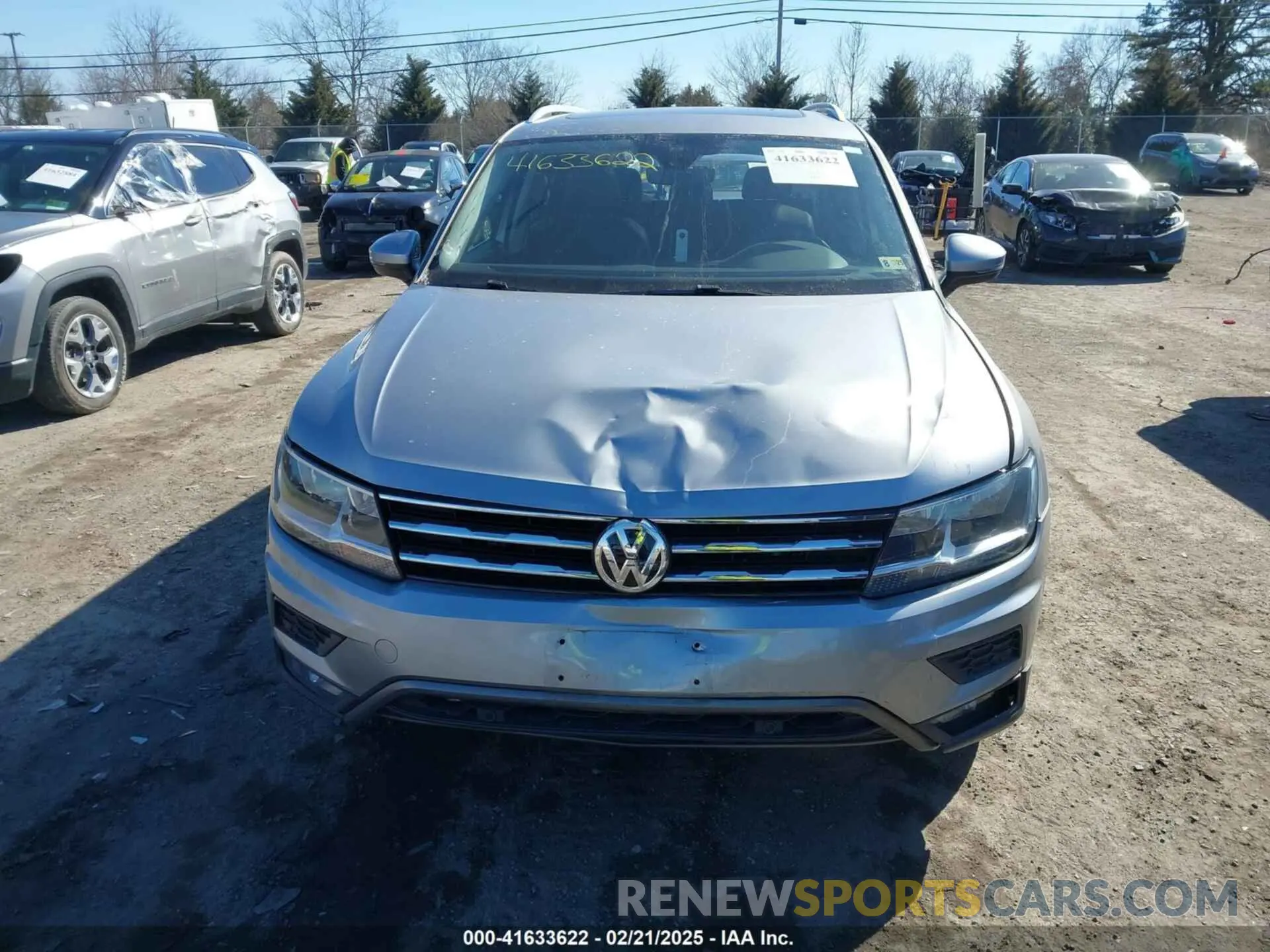 12 fotografías del automóvil dañado 3VV2B7AX0LM141970 VOLKSWAGEN TIGUAN 2020