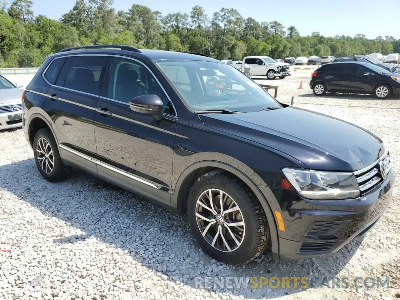 4 fotografías del automóvil dañado 3VV2B7AX1LM017917 VOLKSWAGEN TIGUAN 2020