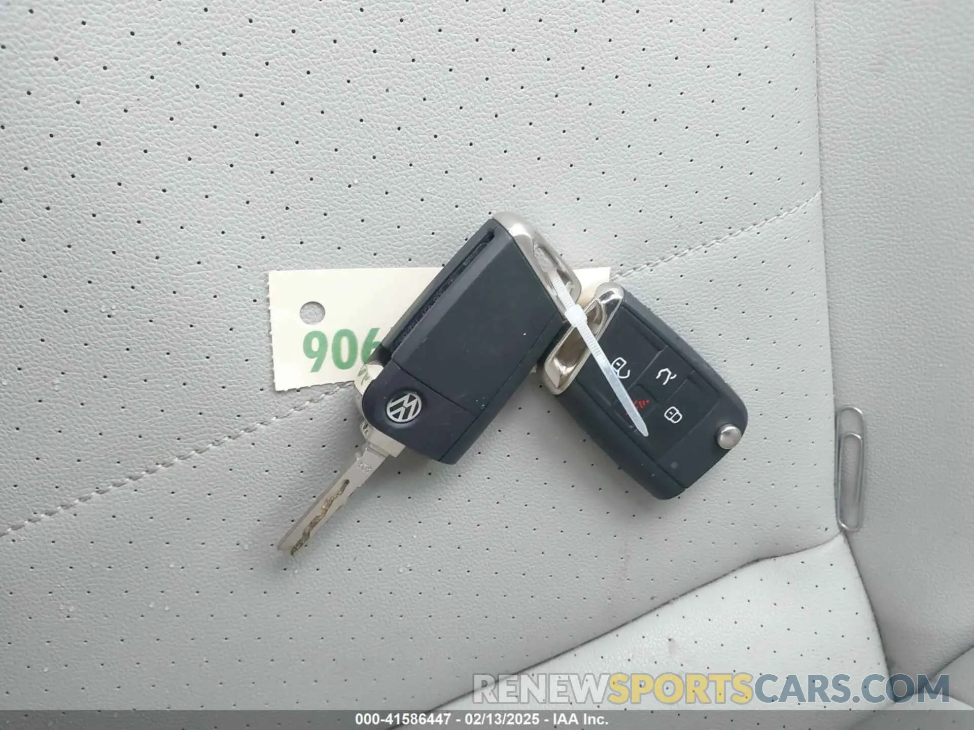 11 fotografías del automóvil dañado 3VV2B7AX1LM033714 VOLKSWAGEN TIGUAN 2020