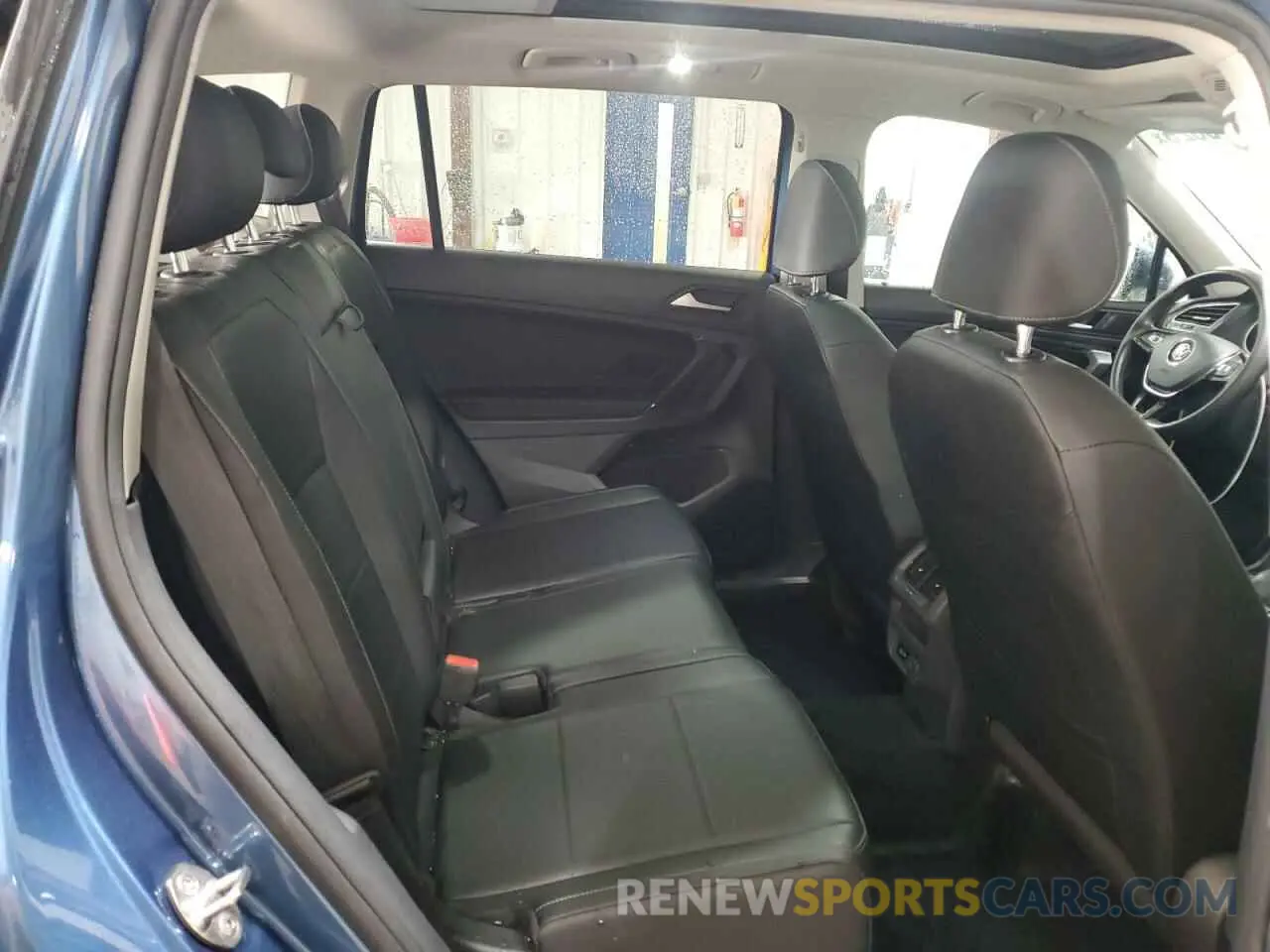 11 fotografías del automóvil dañado 3VV2B7AX1LM038055 VOLKSWAGEN TIGUAN 2020