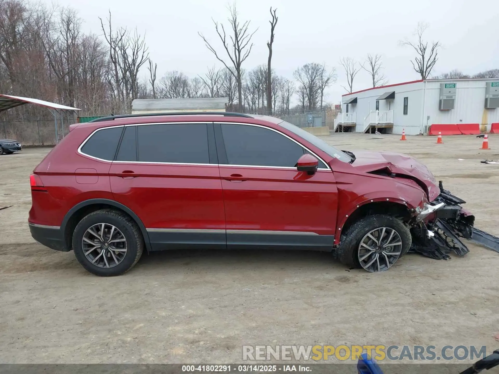 13 fotografías del automóvil dañado 3VV2B7AX2LM018722 VOLKSWAGEN TIGUAN 2020