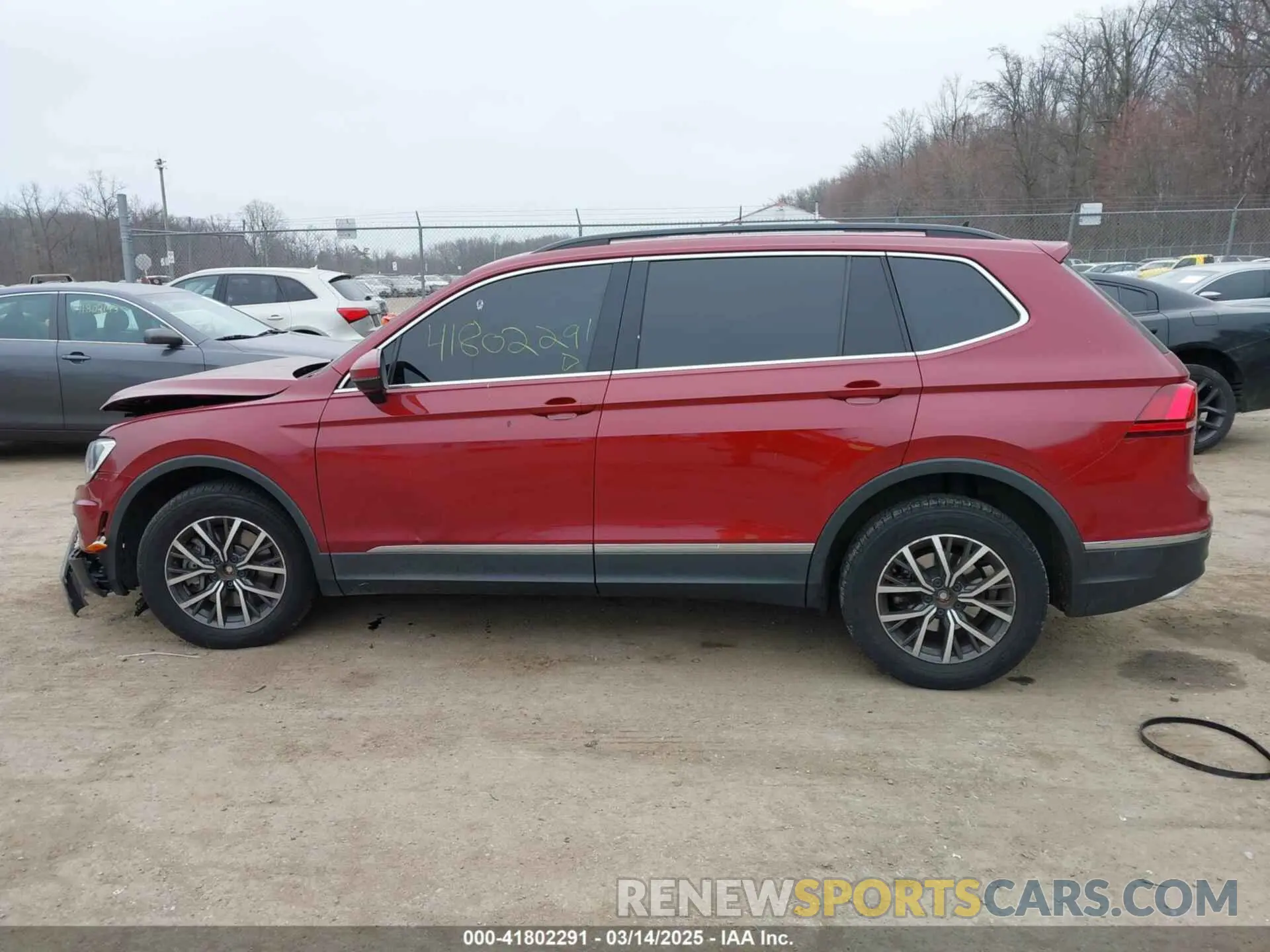 14 fotografías del automóvil dañado 3VV2B7AX2LM018722 VOLKSWAGEN TIGUAN 2020