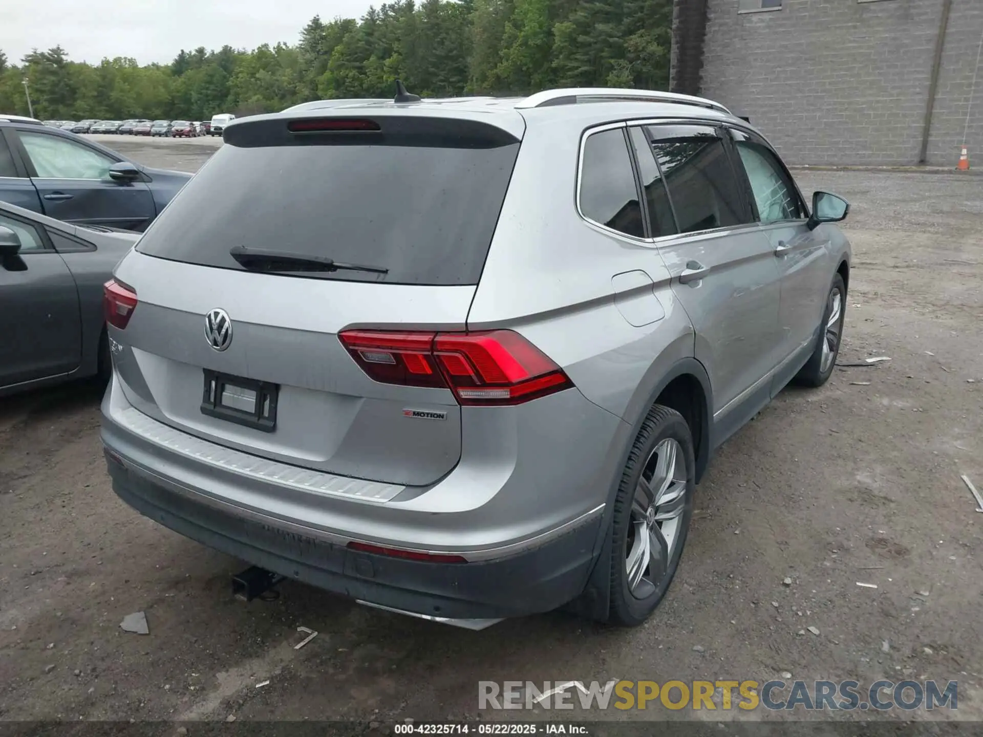 4 fotografías del automóvil dañado 3VV2B7AX2LM022477 VOLKSWAGEN TIGUAN 2020