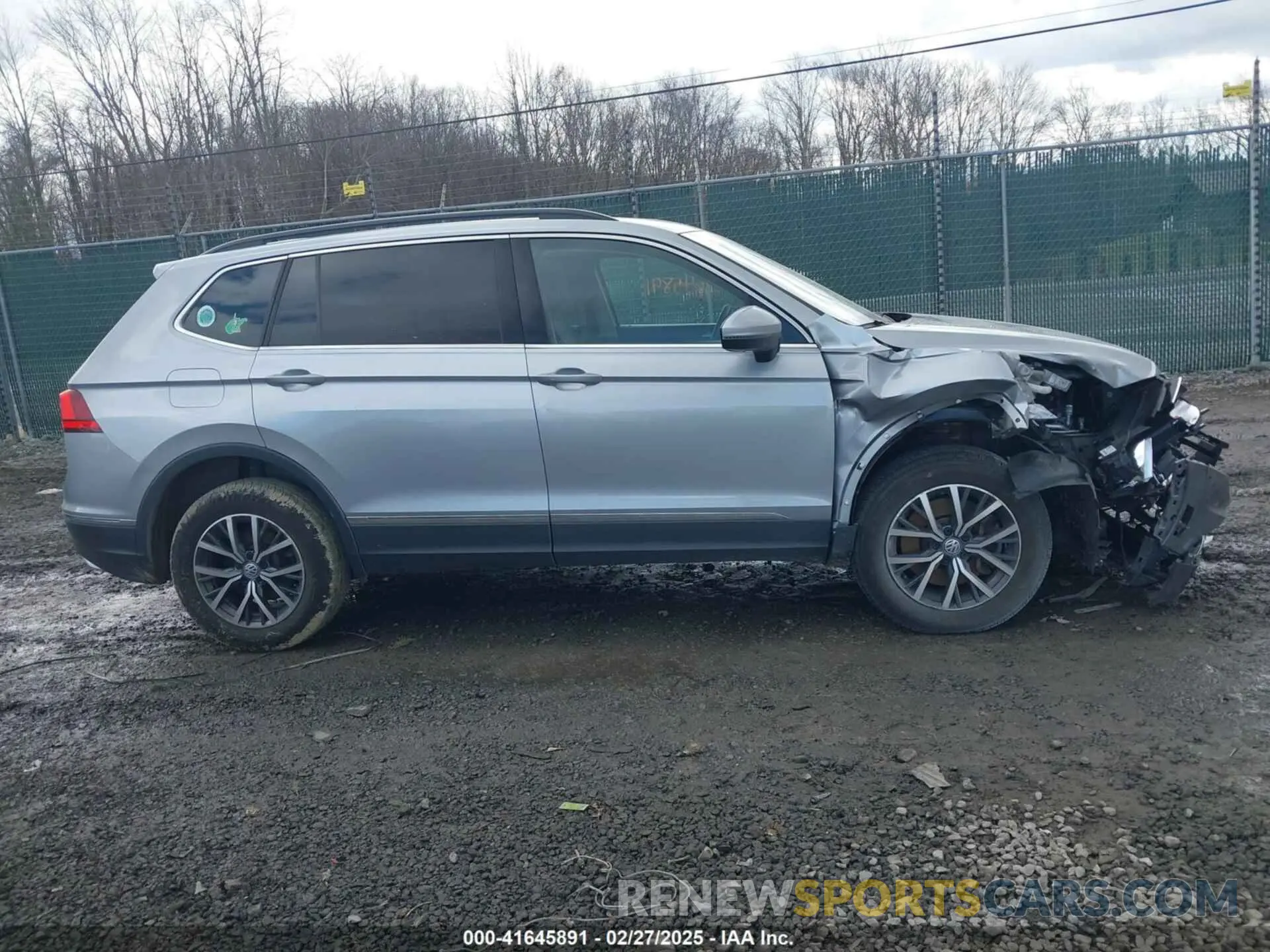 13 fotografías del automóvil dañado 3VV2B7AX2LM042731 VOLKSWAGEN TIGUAN 2020