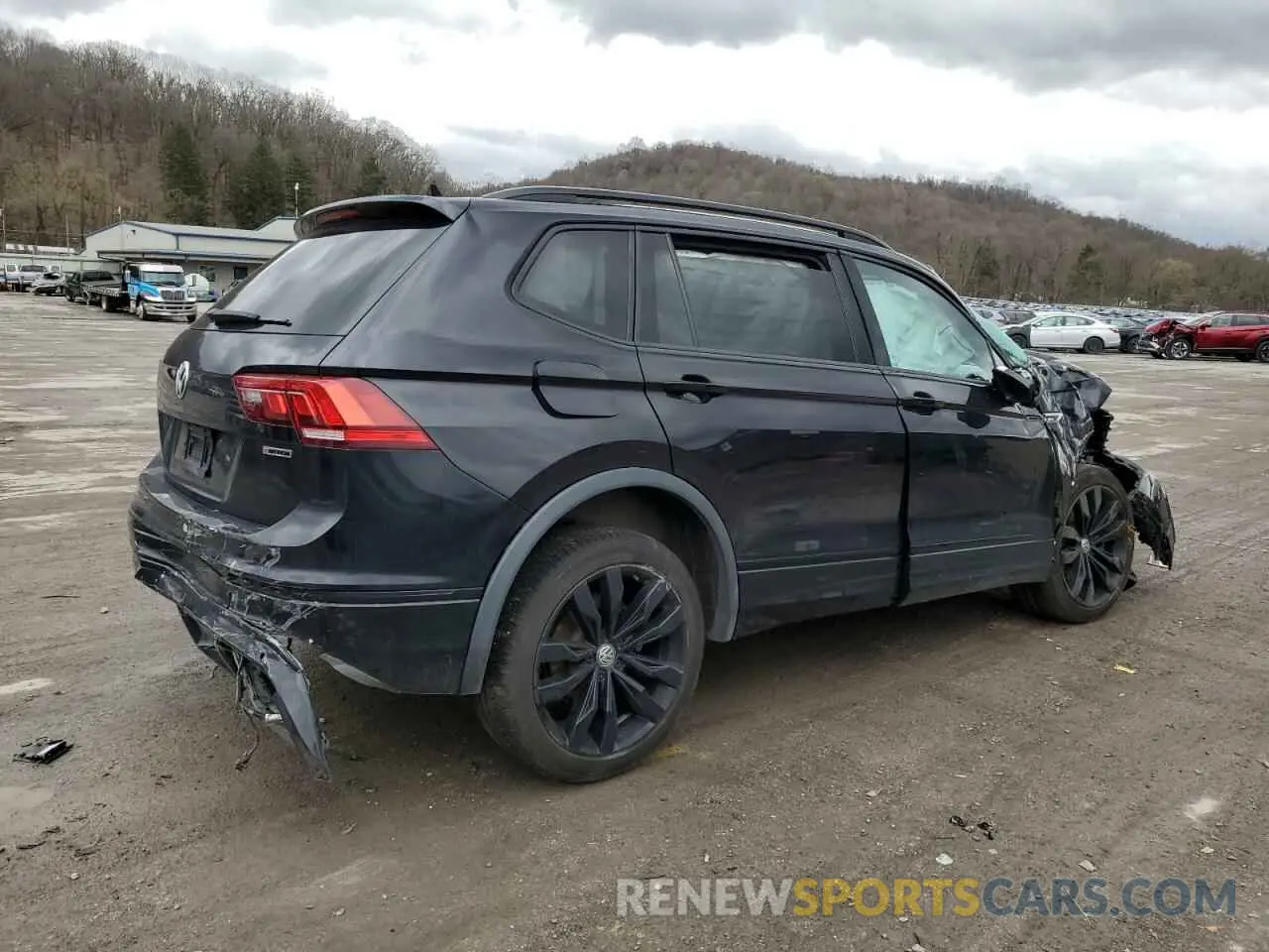 3 fotografías del automóvil dañado 3VV2B7AX3LM135855 VOLKSWAGEN TIGUAN 2020