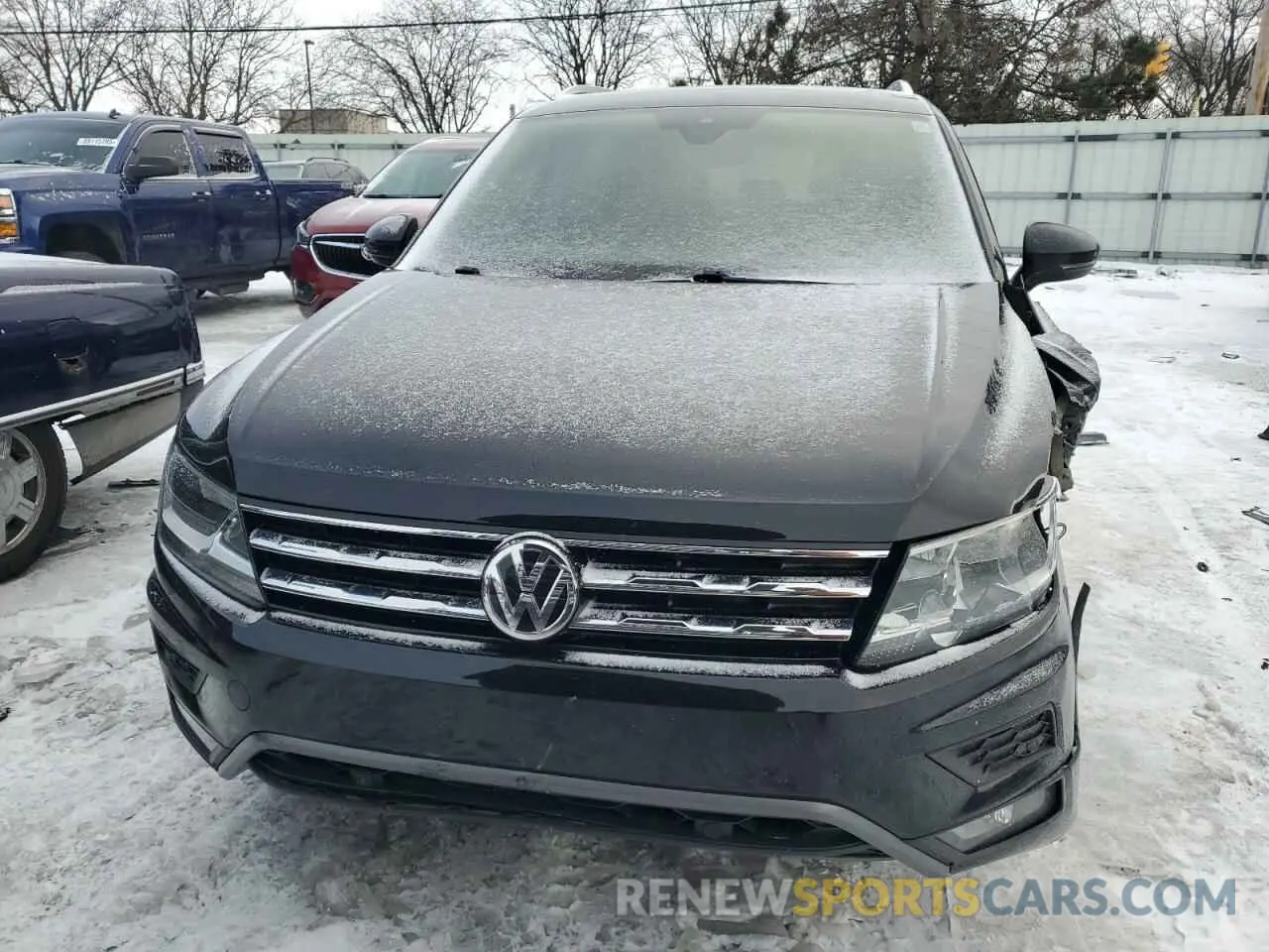5 fotografías del automóvil dañado 3VV2B7AX4LM114786 VOLKSWAGEN TIGUAN 2020